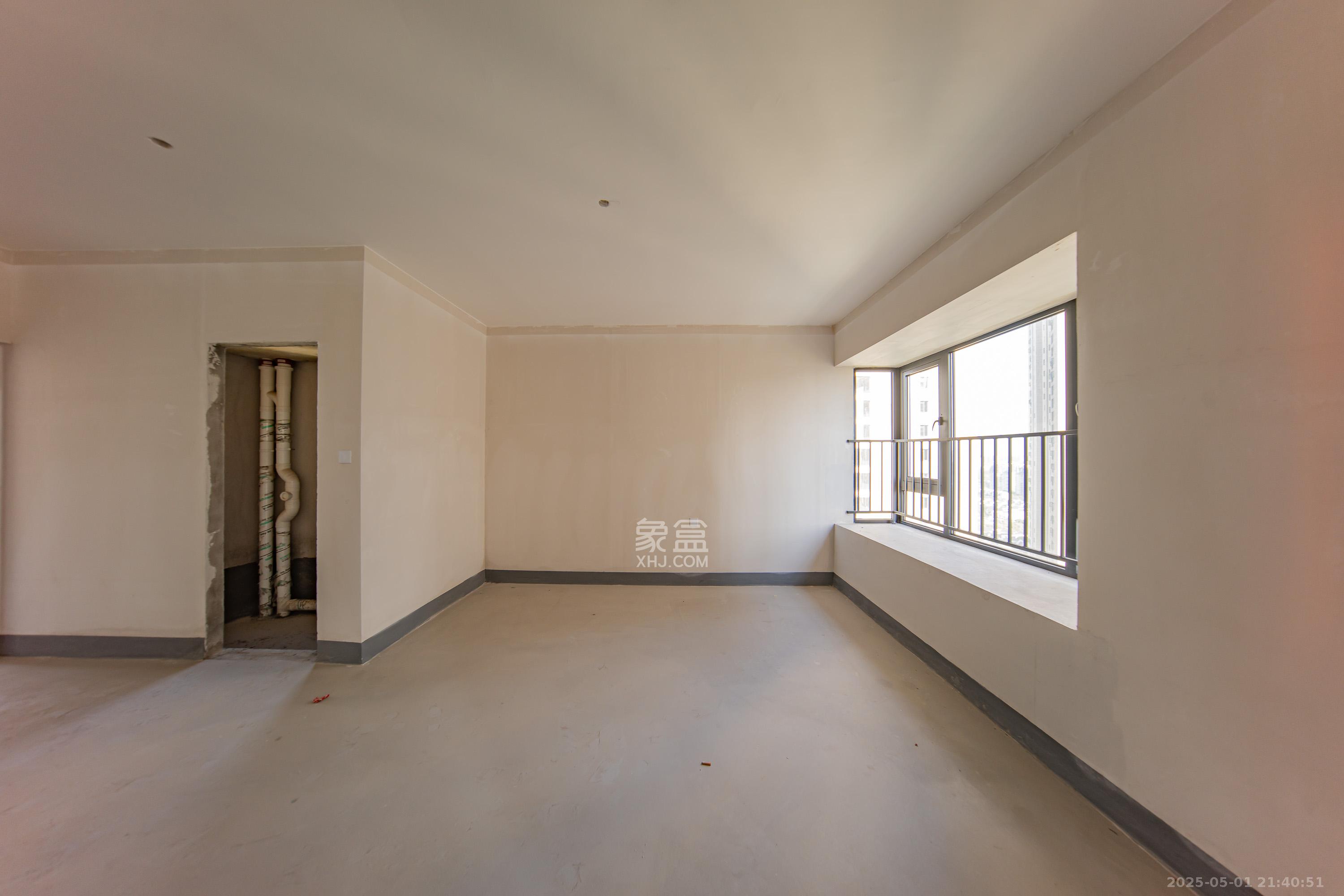 建投象山国际 4室2厅2卫 175.0万 建投象山国际 4室2厅2卫 175.0万卧室