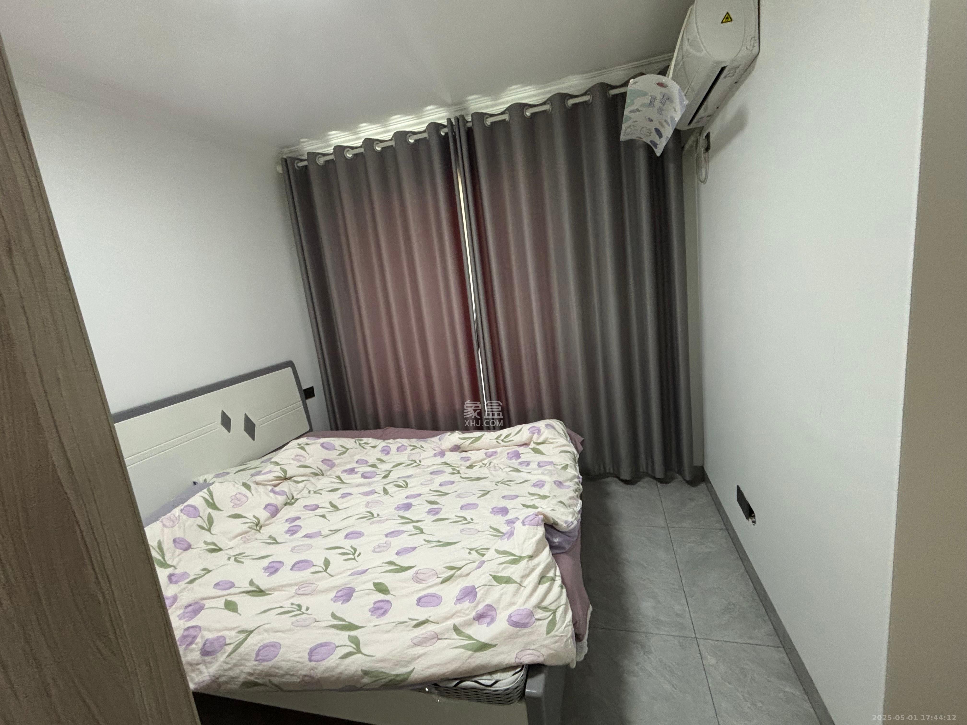 和润园三期  2室1厅1卫   2300.00元/月室内图