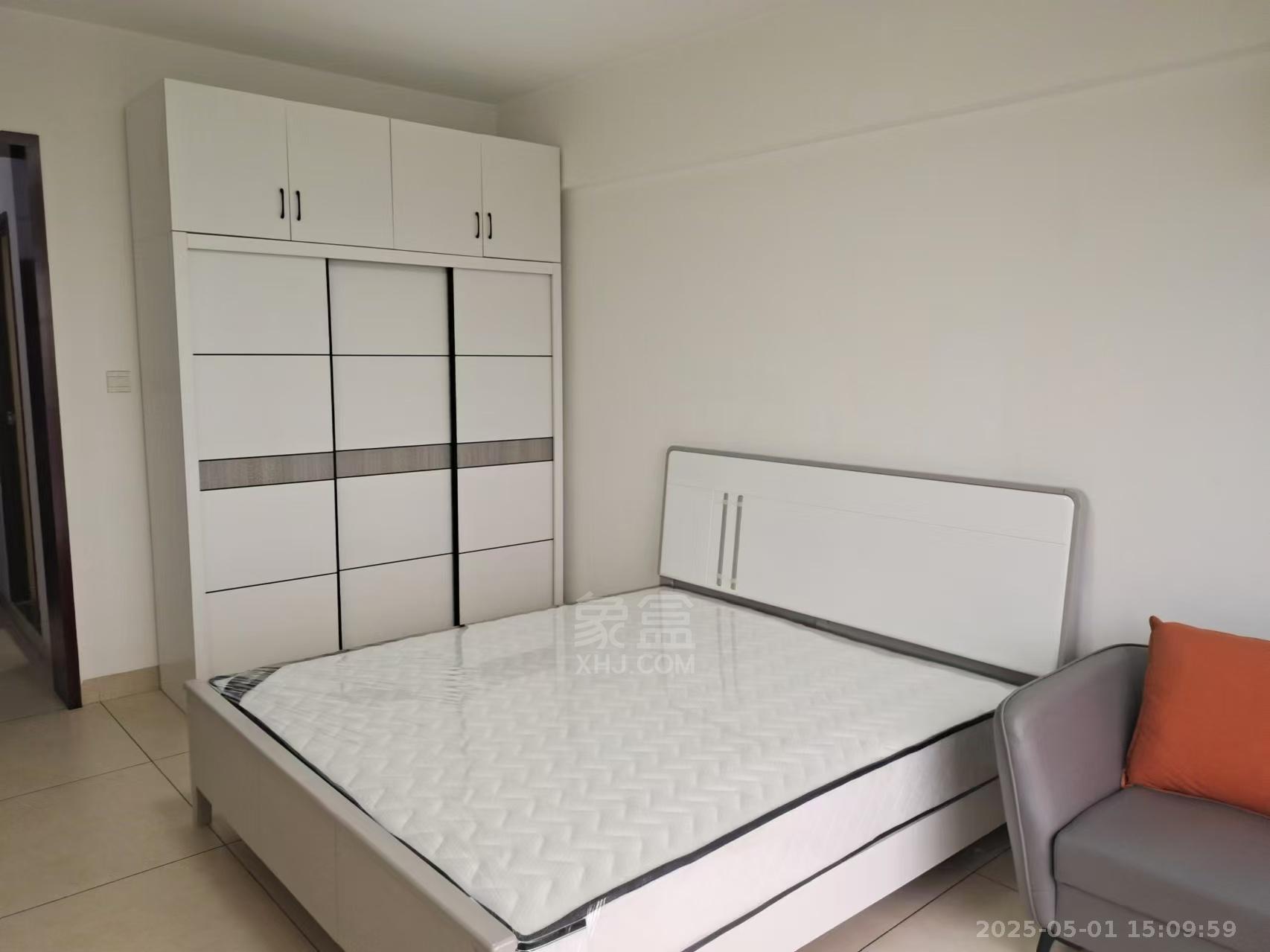 富华商业广场 1室0厅1卫 900.0元/月 富华商业广场 1室0厅1卫 900.0元/月室内图