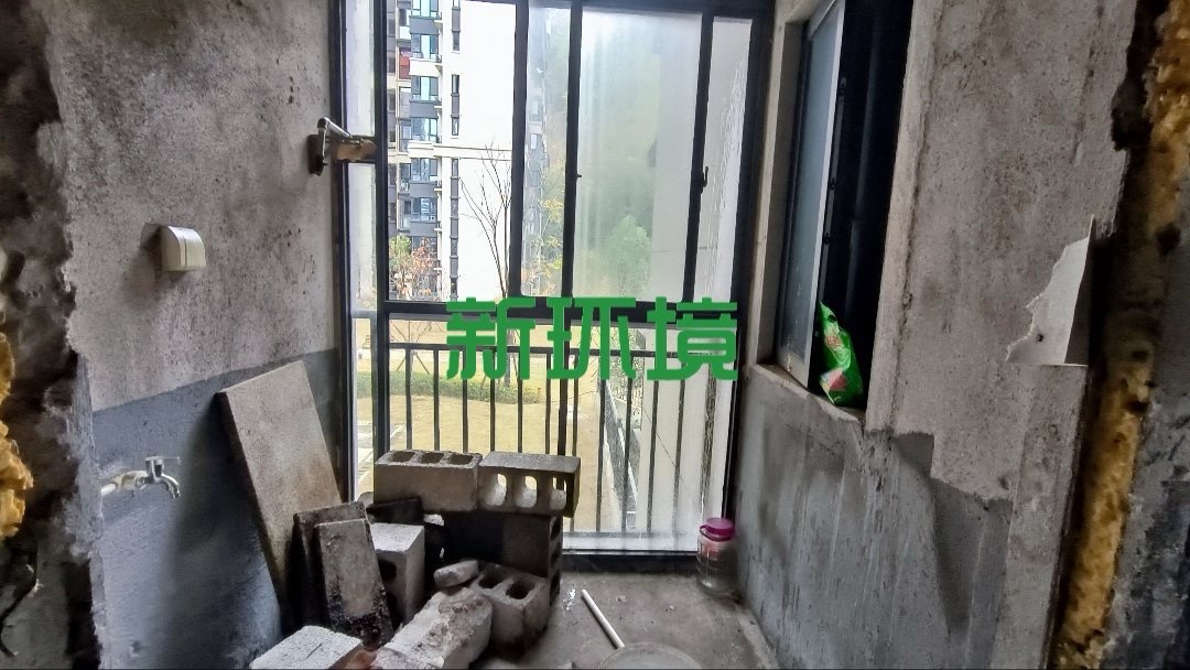 中建凤栖台  3室2厅2卫   45.80万客厅