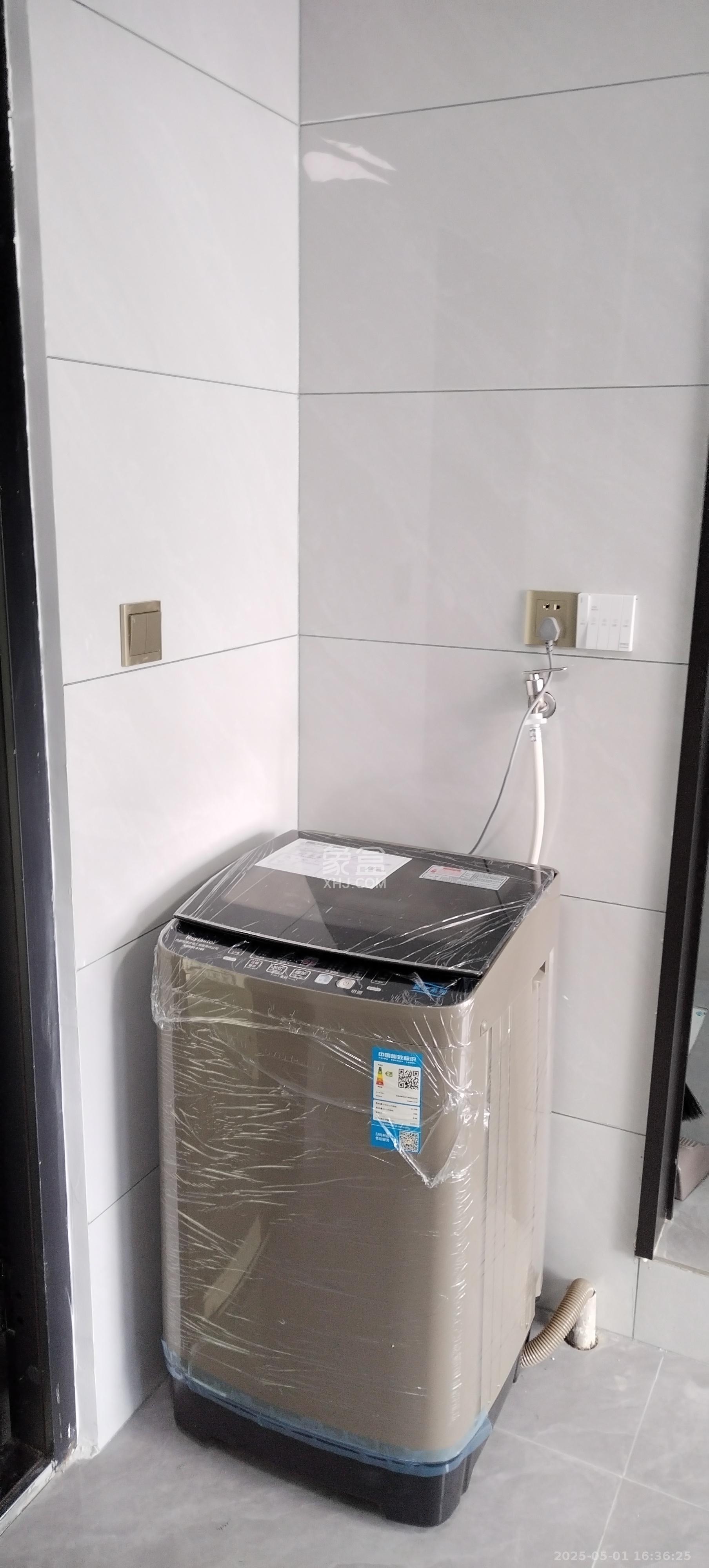 红星建材交易大市场 1室1厅1卫 1400.0元/月 红星建材交易大市场 1室1厅1卫 1400.0元/月室内图