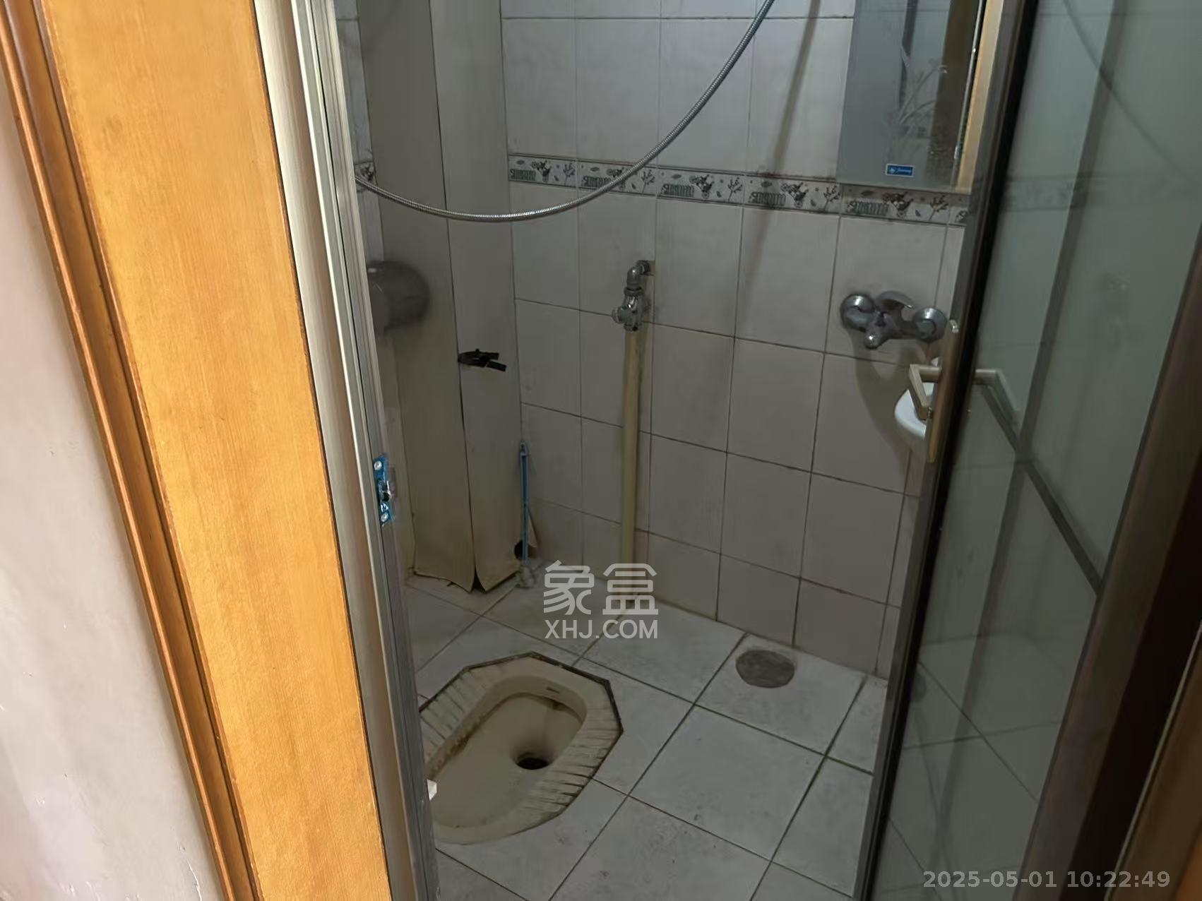 和光公寓 3室2厅1卫 1700.0元/月 和光公寓 3室2厅1卫 1700.0元/月室内图