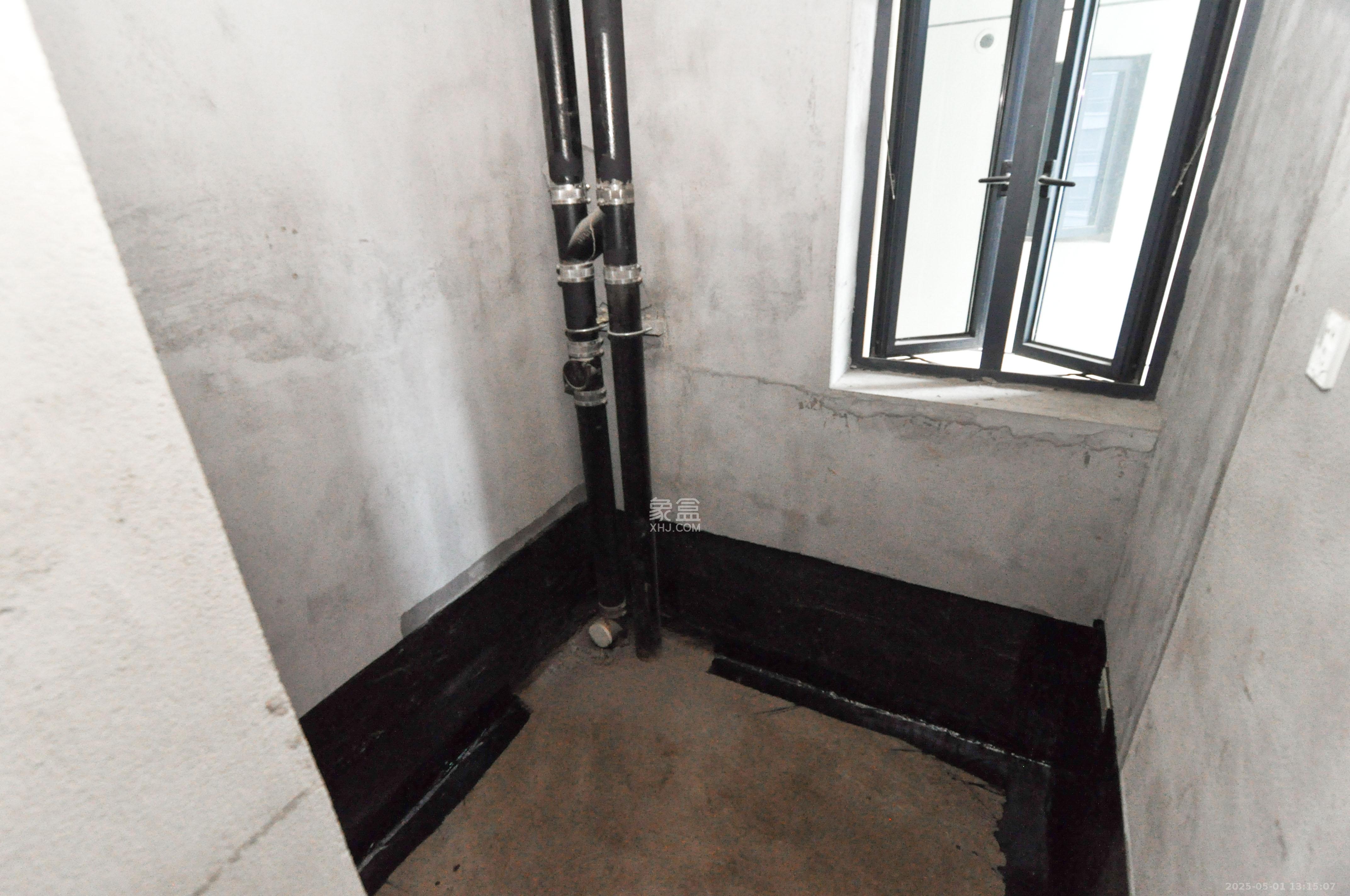 中建梅溪湖中心  4室2厅2卫   298.00万其他