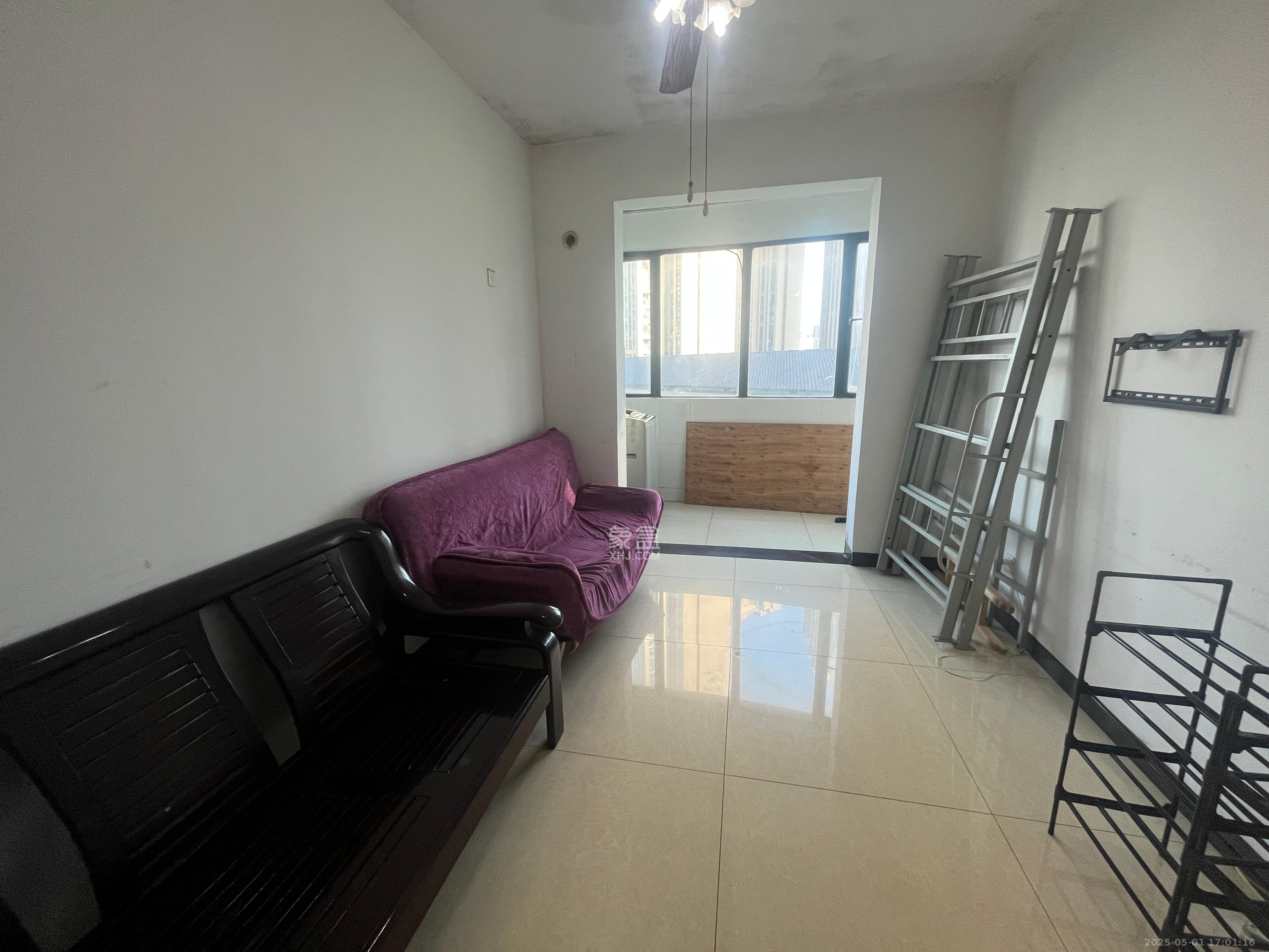 华盛新外滩 4室2厅2卫 4200.0元/月 华盛新外滩 4室2厅2卫 4200.0元/月室内图