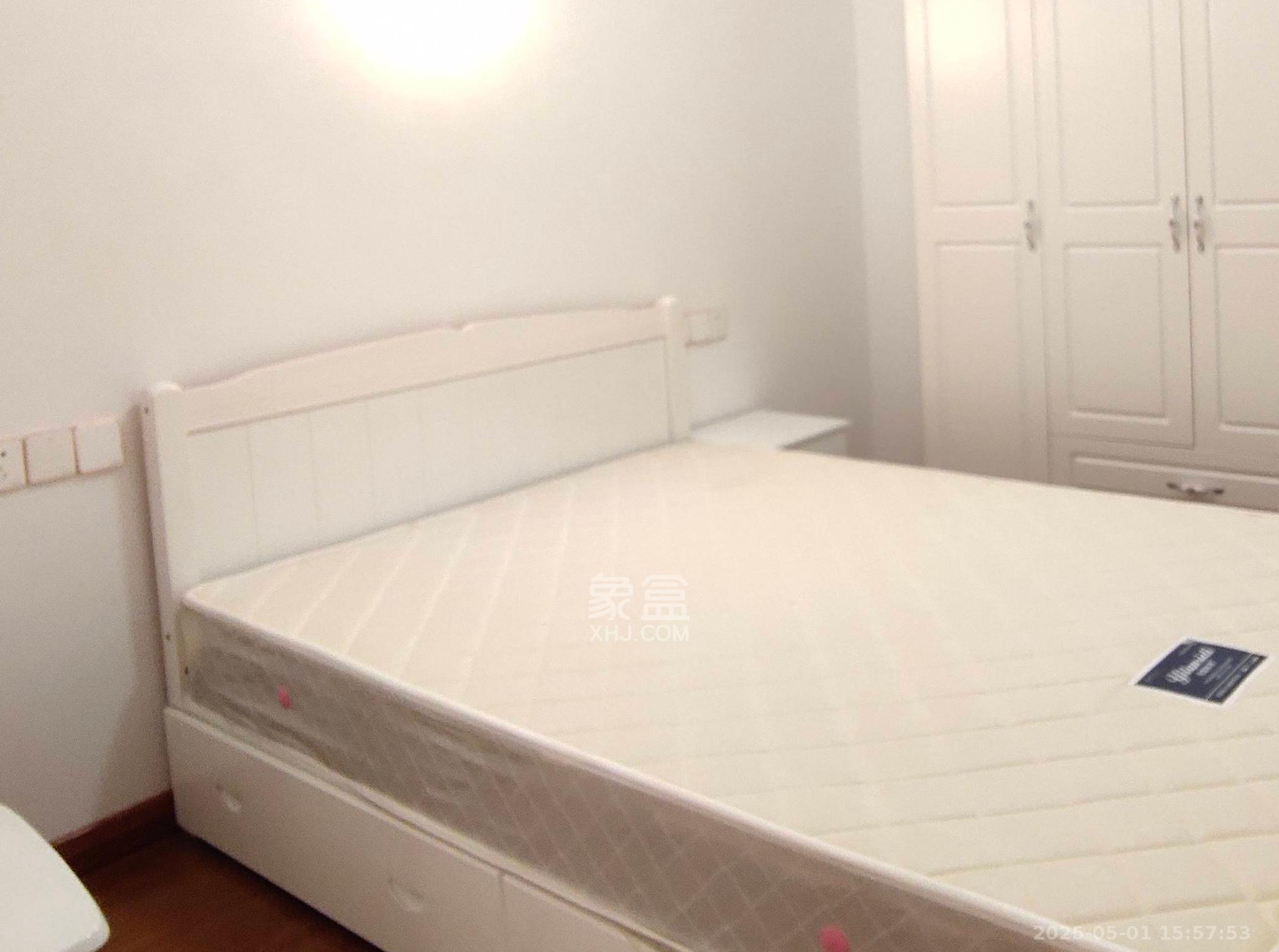 湘域城邦(湘域国际中心) 2室2厅1卫 4500.0元/月 湘域城邦(湘域国际中心) 2室2厅1卫 4500.0元/月室内图