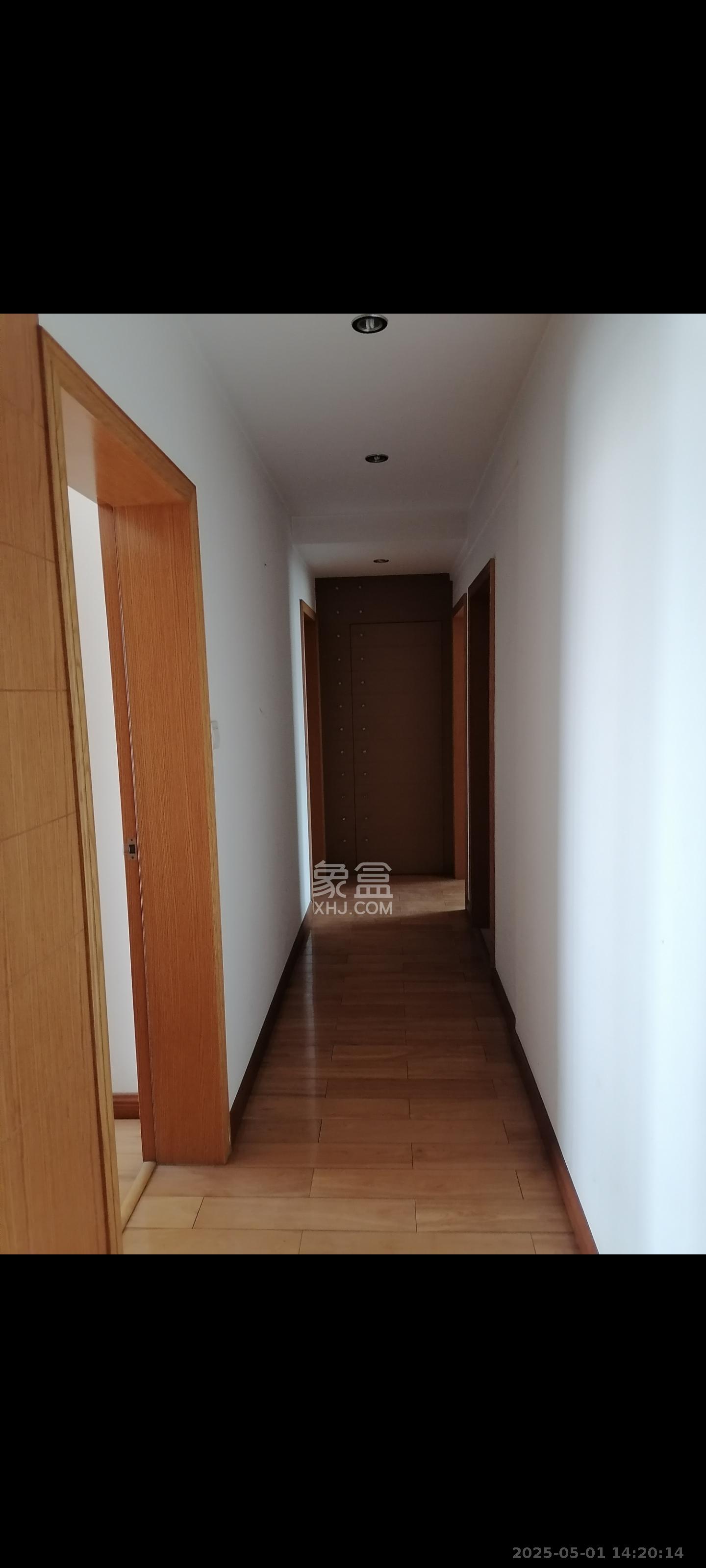 盛德碧瑞庭  3室2厅2卫    2000.0元/月室内图