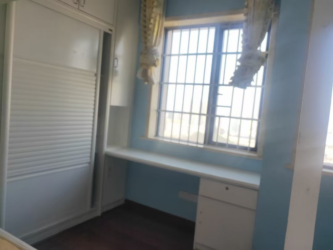 盛世时代广场  2室1厅1卫    2200.0元/月室内图