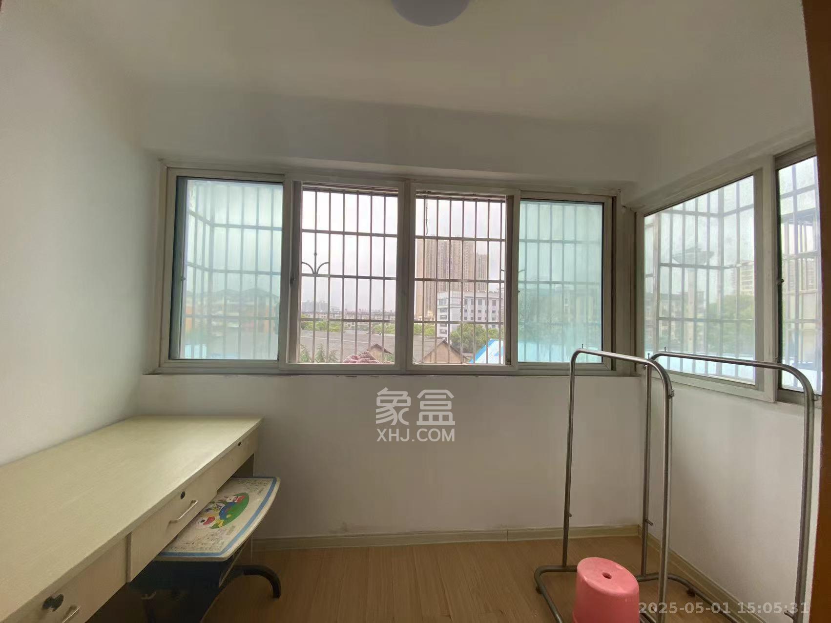 金达家园 2室2厅1卫 1500.0元/月 金达家园 2室2厅1卫 1500.0元/月室内图