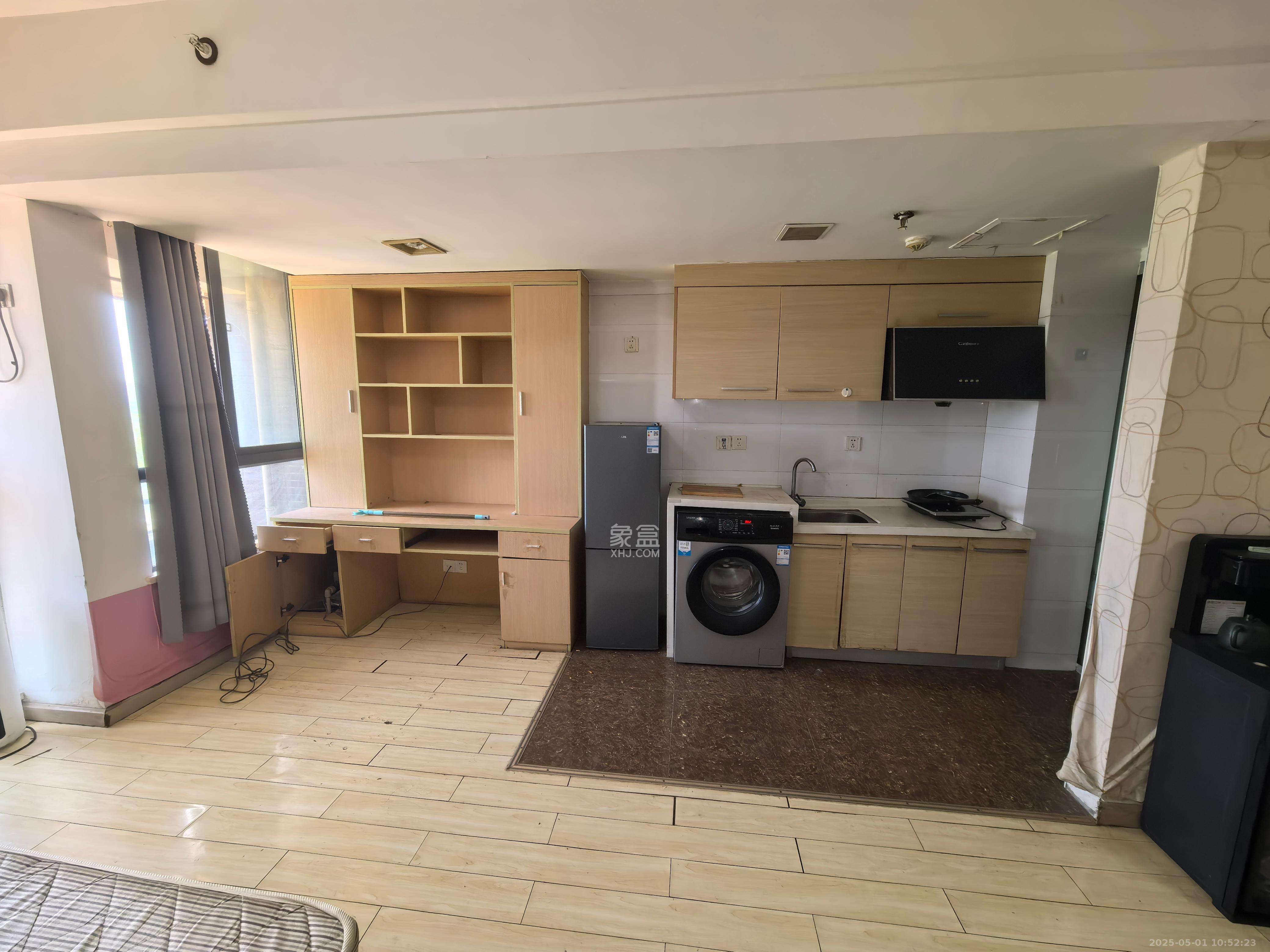 中信文化广场(中信新城二期) 1室0厅1卫 1000.0元/月 中信文化广场(中信新城二期) 1室0厅1卫 1000.0元/月室内图