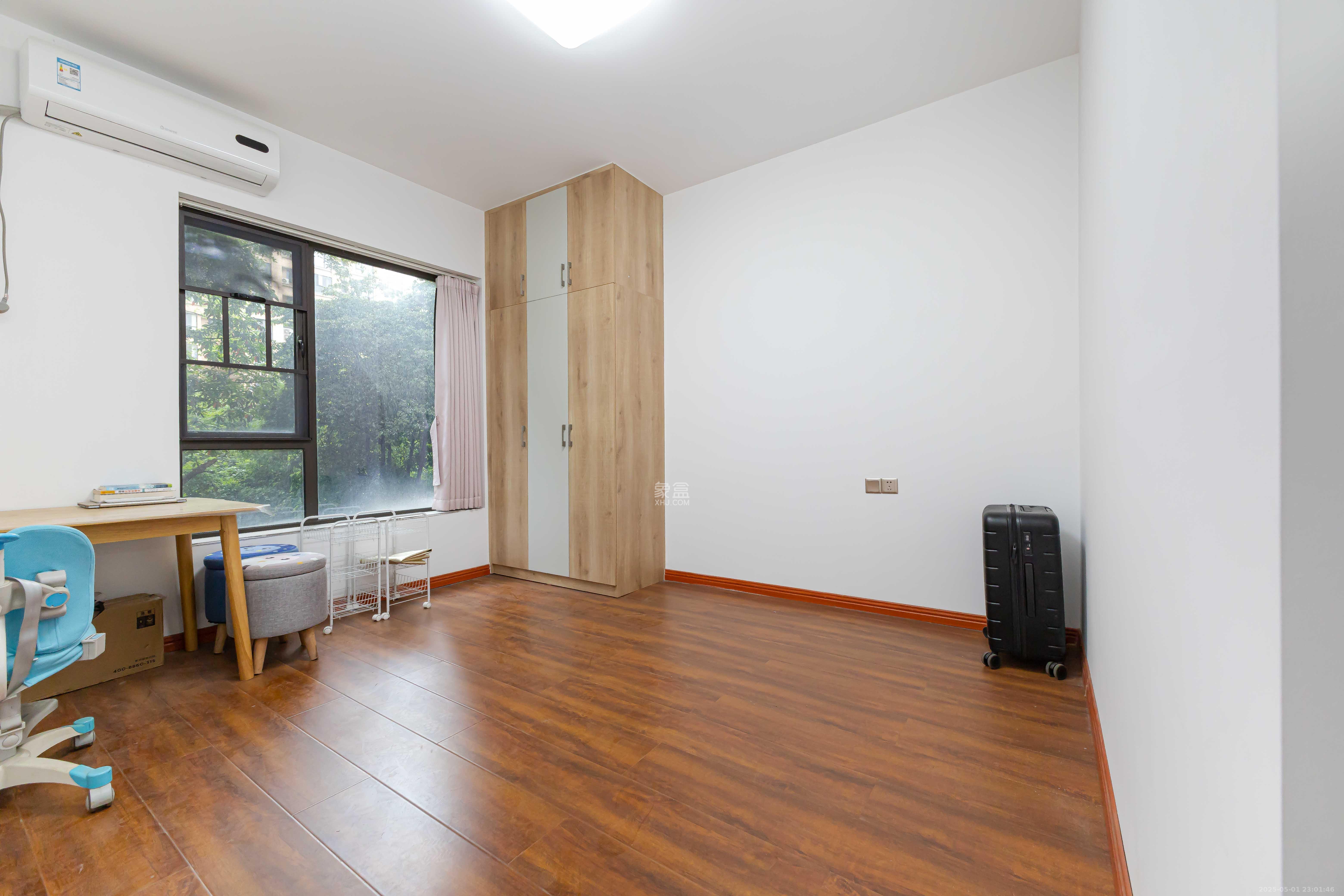 润和又一城  4室2厅2卫    86.8万 润和又一城  4室2厅2卫    86.8万卧室