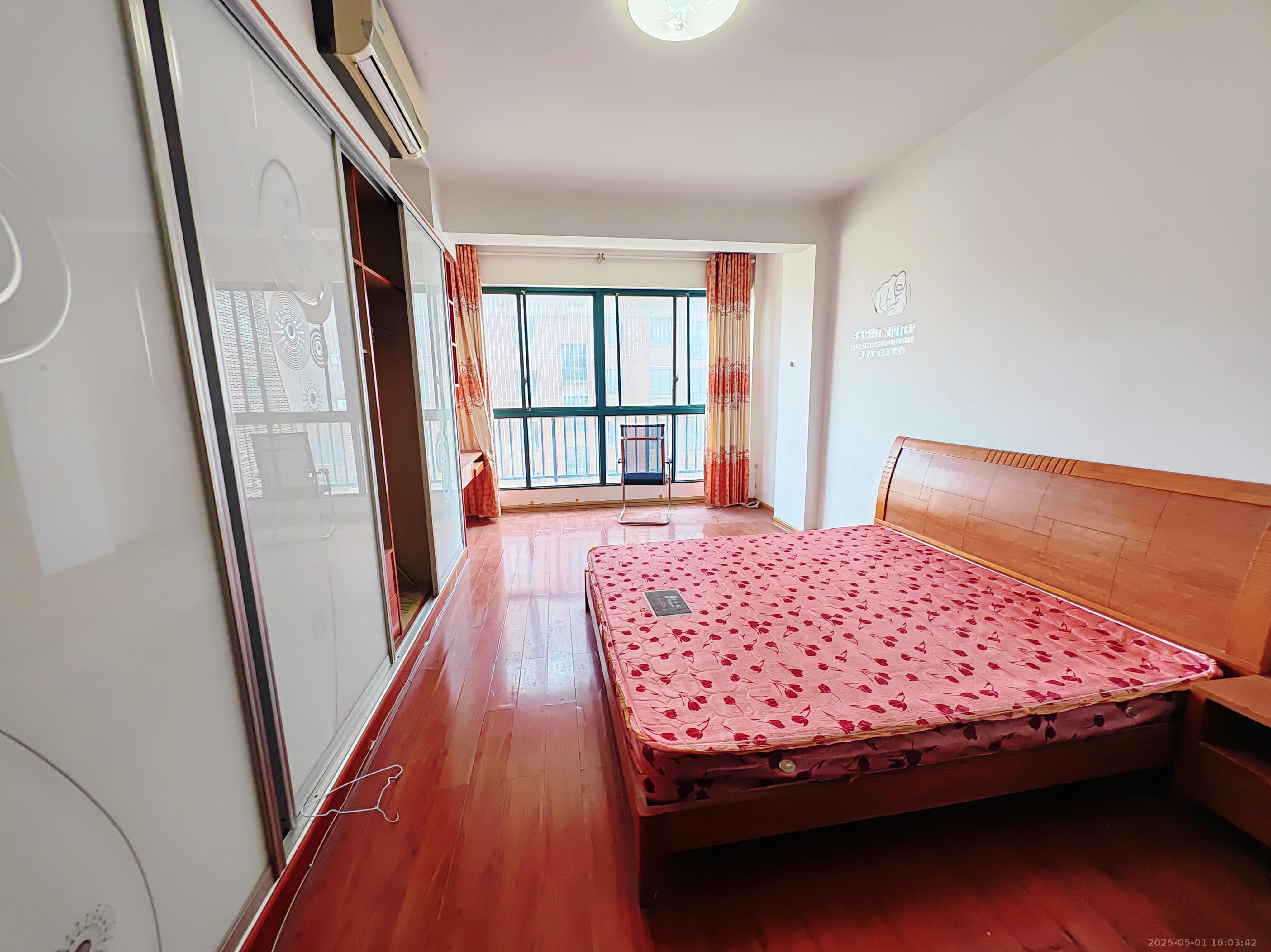 尚格名城花好悦园4期 3室2厅1卫 1800.0元/月 尚格名城花好悦园4期 3室2厅1卫 1800.0元/月室内图