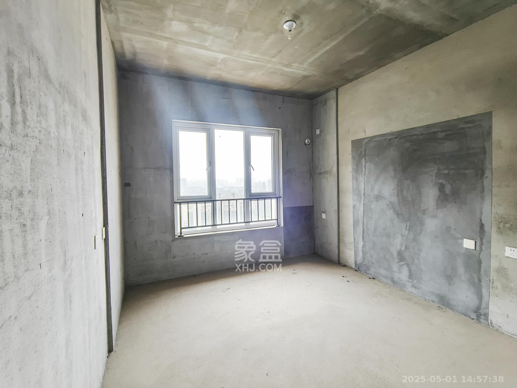 荣盛花语城  3室2厅1卫    52.0万 荣盛花语城  3室2厅1卫    52.0万卧室