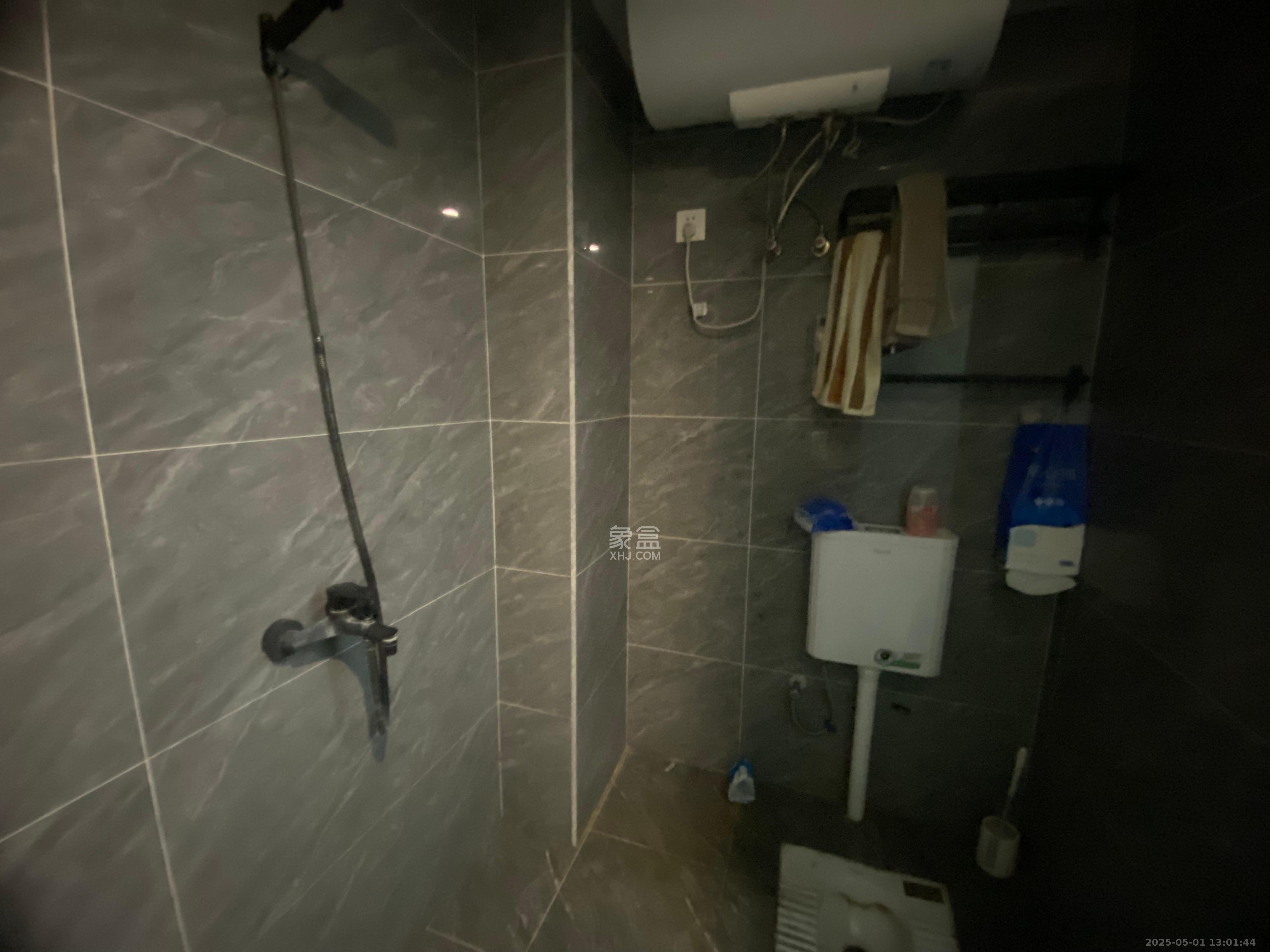 佳兆业云顶梅溪湖(佳兆业梅溪荟)  1室1厅1卫    1400.0元/月 佳兆业云顶梅溪湖(佳兆业梅溪荟)  1室1厅1卫    1400.0元/月室内图