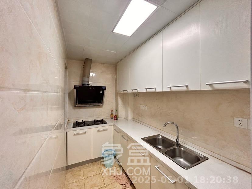 荣悦台  2室2厅1卫   3500.00元/月室内图