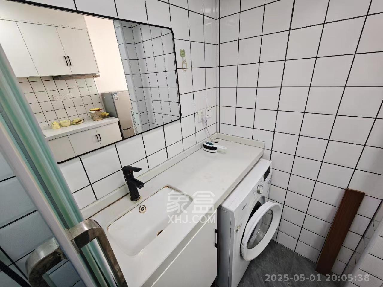 保利麓谷林语I区  1室1厅1卫   1700.00元/月室内图