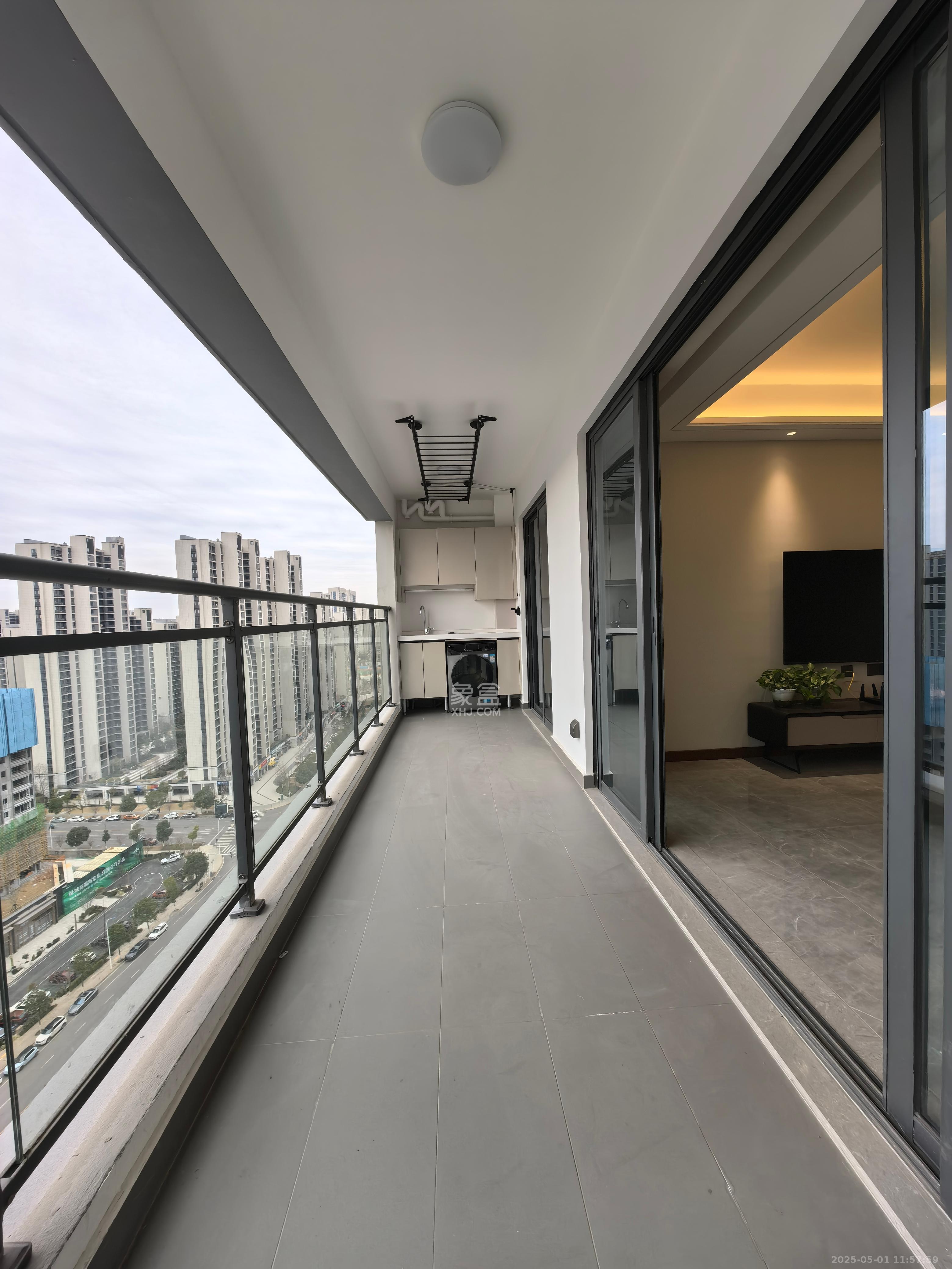 卓越洋湖晴翠  4室2厅2卫   3800.00元/月室内图