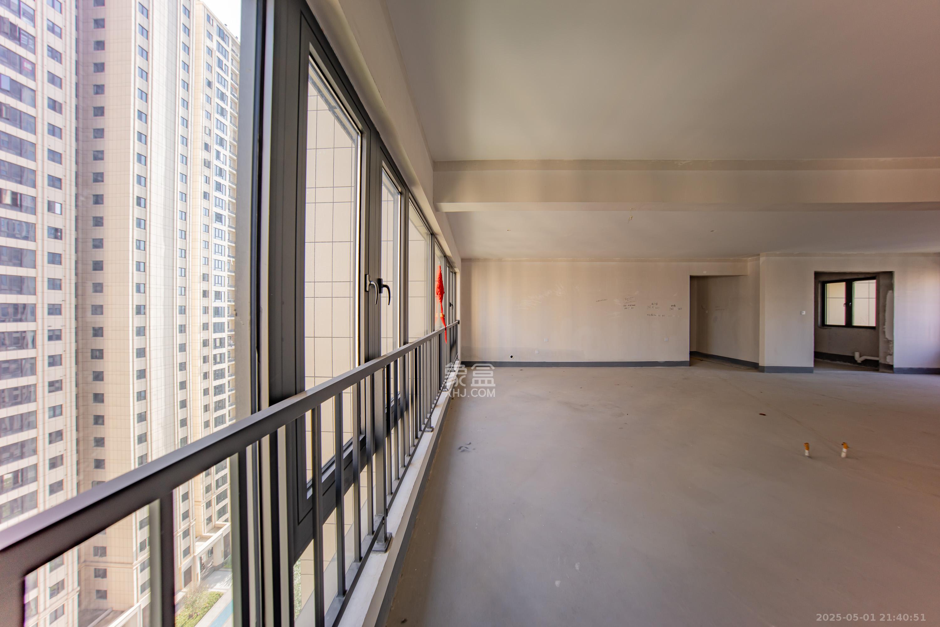 建投象山国际 4室2厅2卫 175.0万 建投象山国际 4室2厅2卫 175.0万阳台