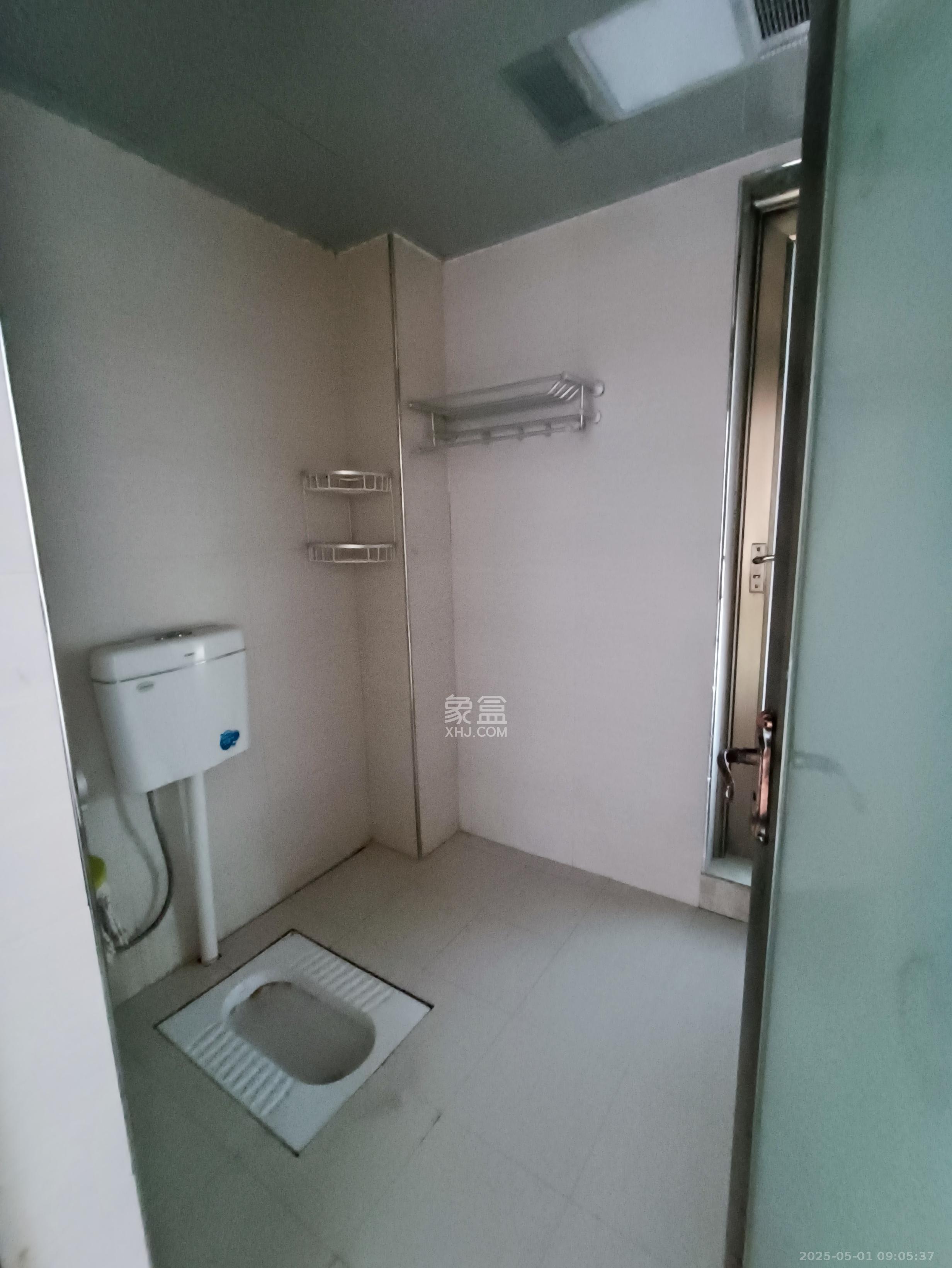 长房时代城  3室2厅1卫   3200.00元/月室内图