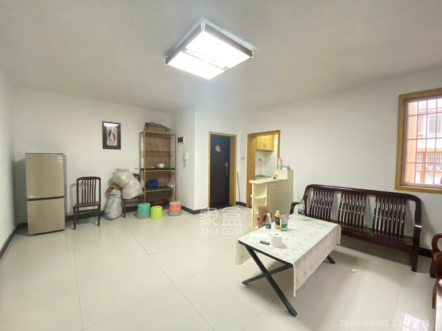 金达家园 2室2厅1卫 1500.0元/月 金达家园 2室2厅1卫 1500.0元/月室内图