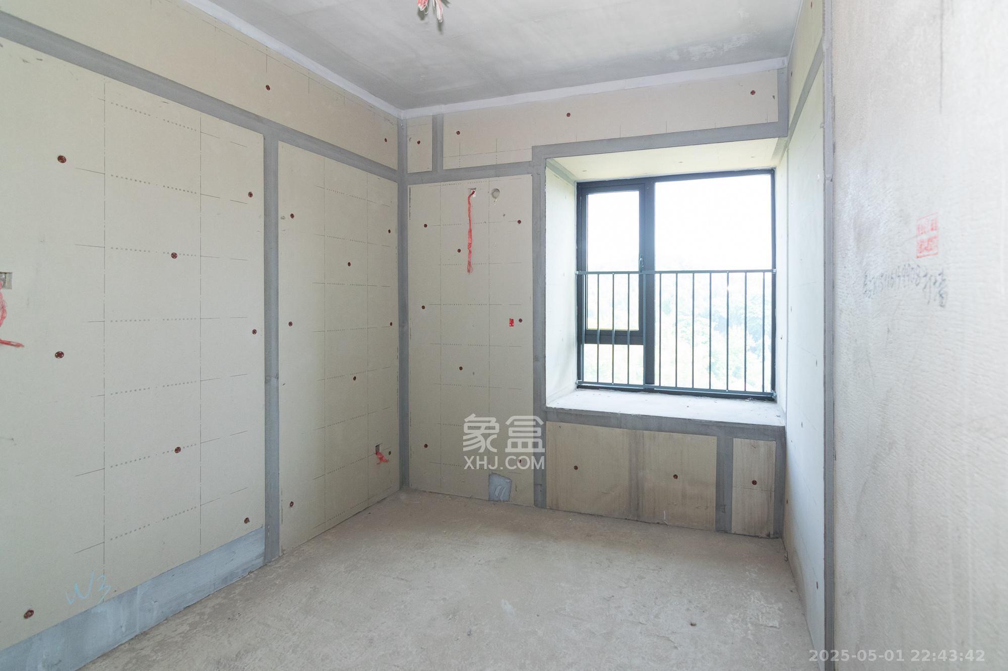 大汉汉府三期(大汉汉学府) 4室2厅2卫 100.0万 大汉汉府三期(大汉汉学府) 4室2厅2卫 100.0万卧室