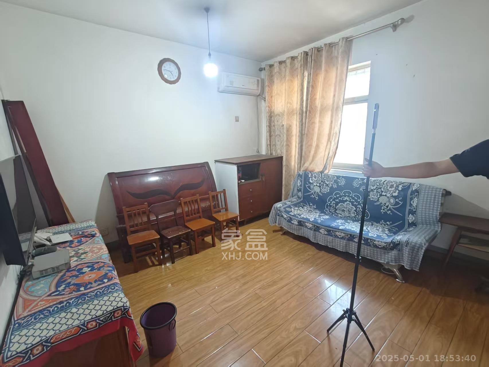 长华小区 2室1厅1卫 1500.0元/月 长华小区 2室1厅1卫 1500.0元/月室内图