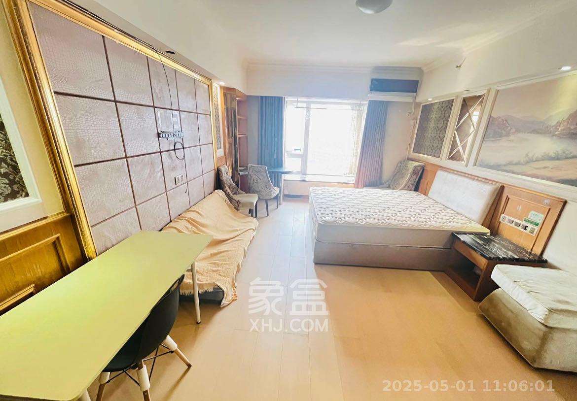 三重星都心  1室1厅1卫   1300.00元/月