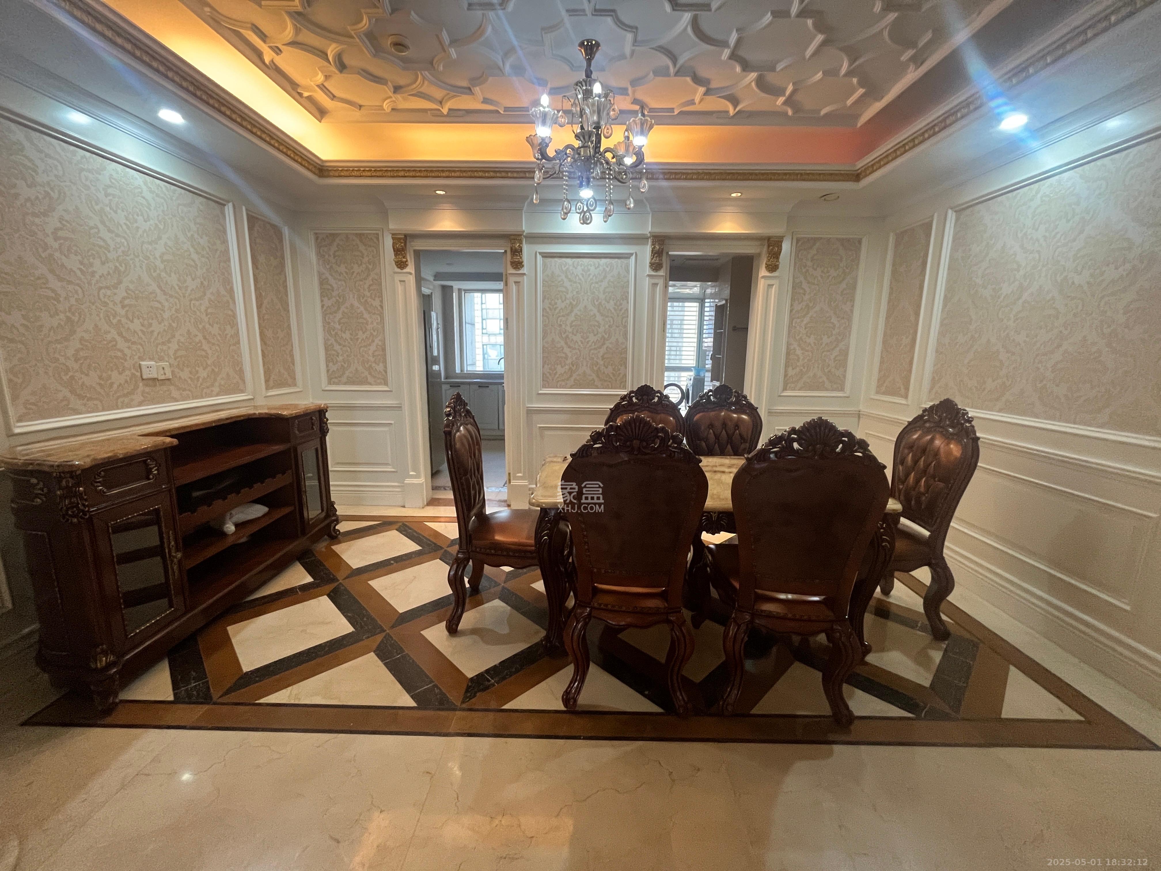 万达公馆 4室2厅4卫 8500.0元/月 万达公馆 4室2厅4卫 8500.0元/月室内图