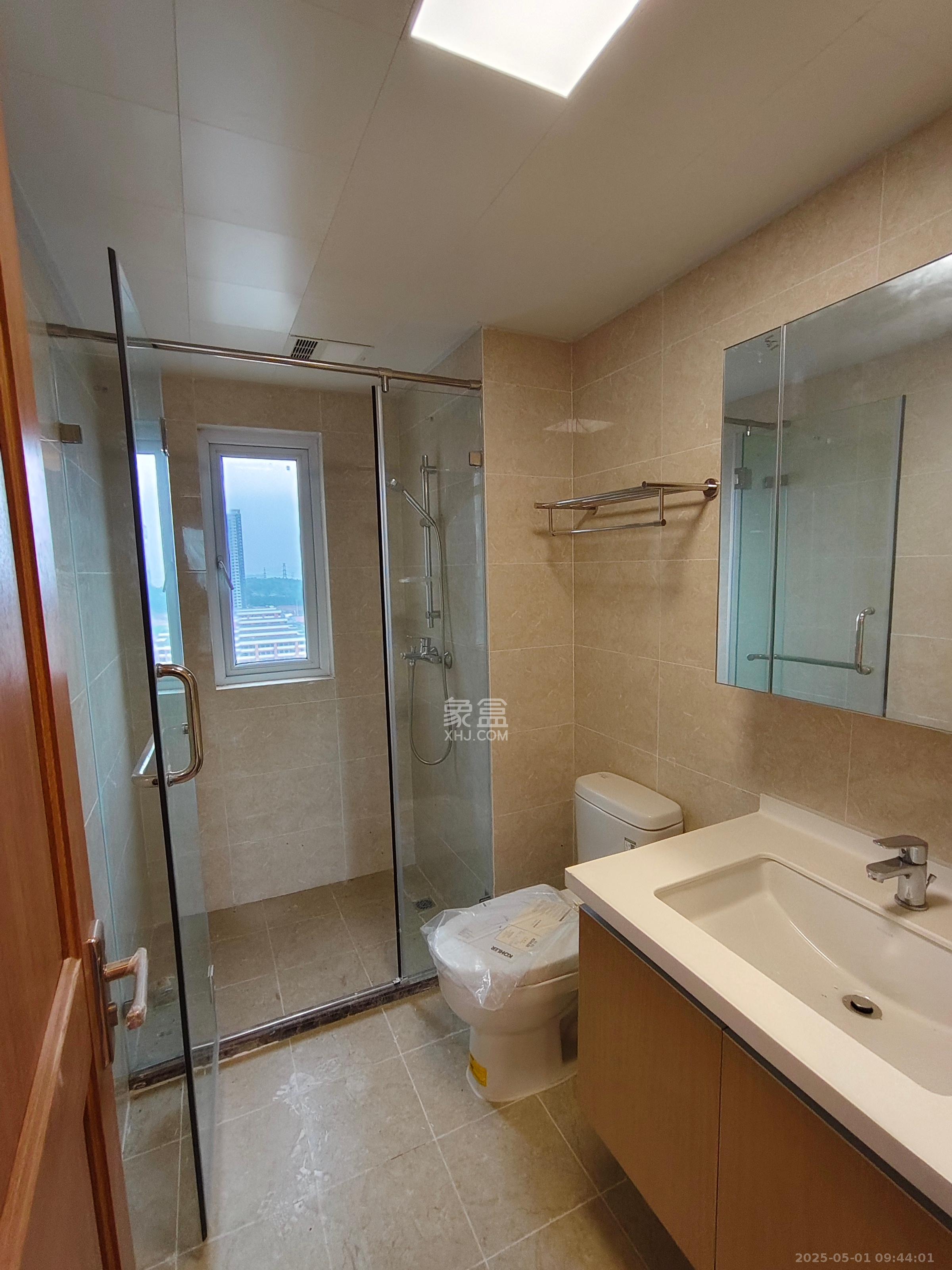 金科集美天辰 4室2厅2卫 2000.0元/月 金科集美天辰 4室2厅2卫 2000.0元/月室内图