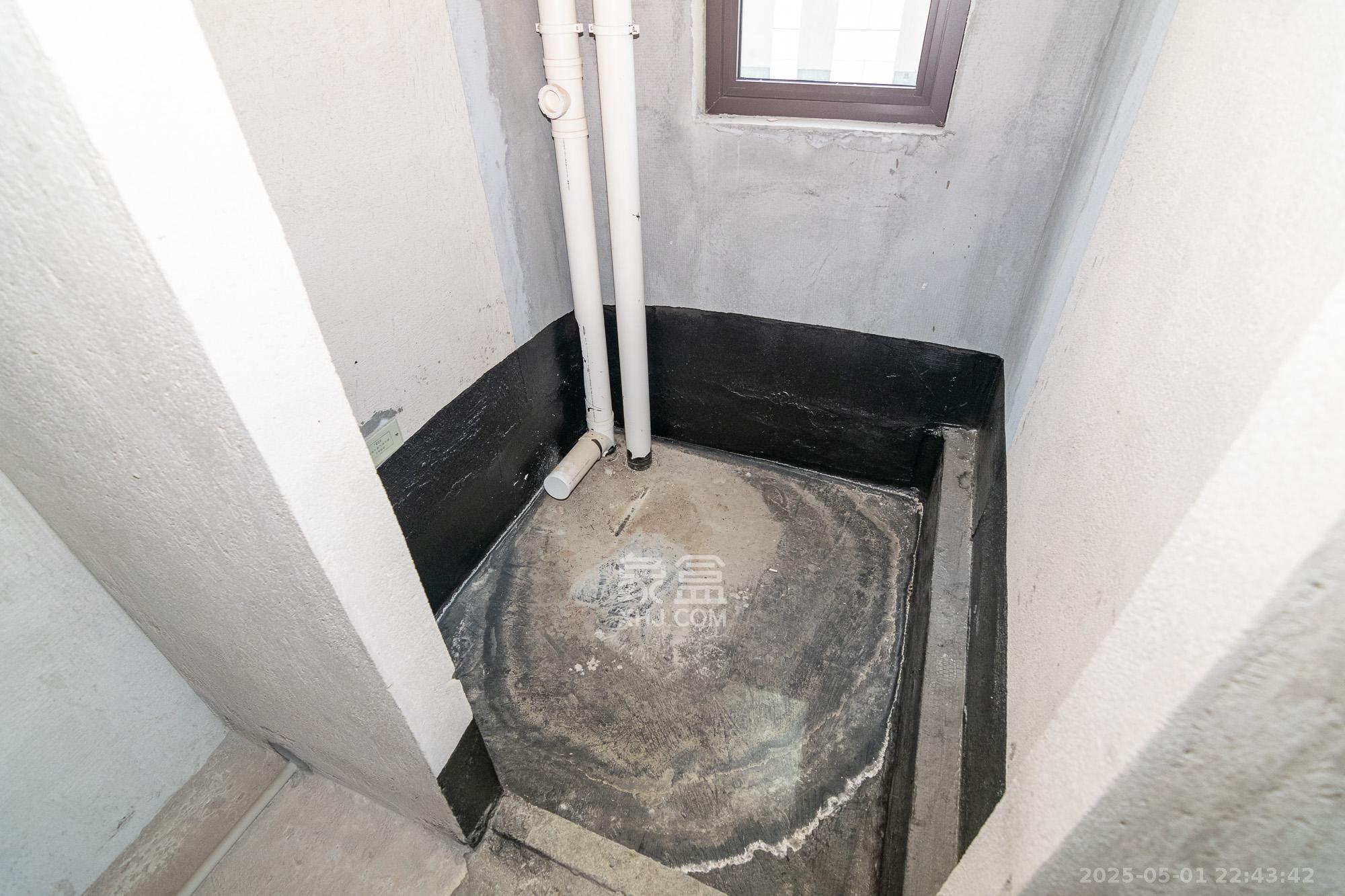 大汉汉府三期(大汉汉学府) 4室2厅2卫 100.0万 大汉汉府三期(大汉汉学府) 4室2厅2卫 100.0万卫生间