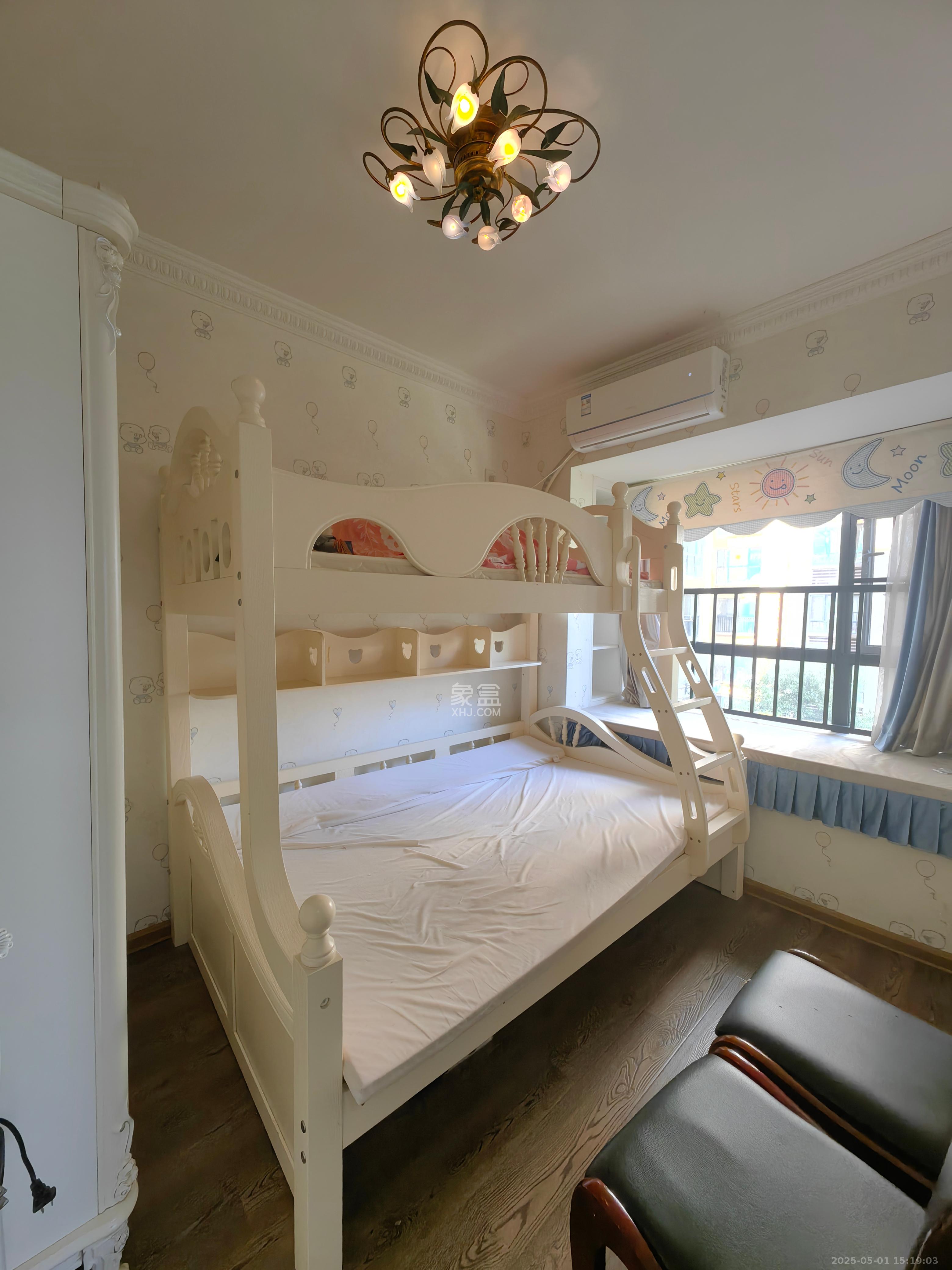 中建芙蓉嘉苑  3室2厅2卫   3200.00元/月室内图