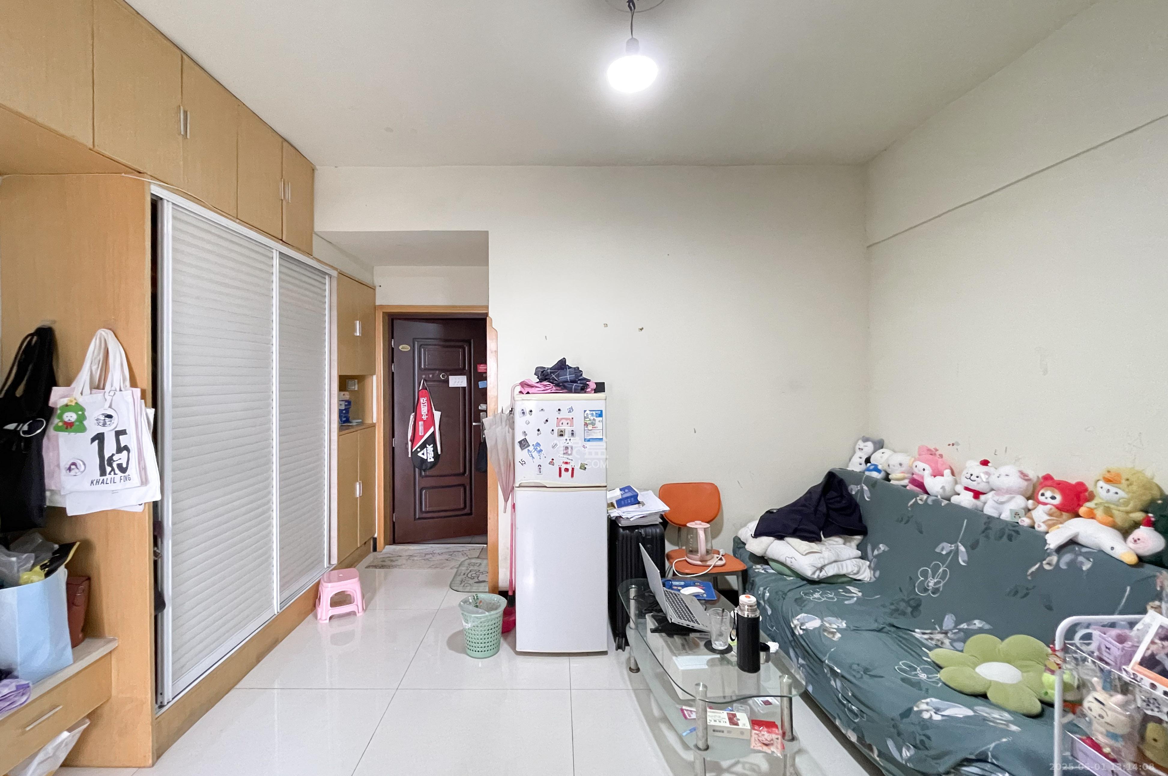 谋房博客(博客天街)  1室1厅1卫   33.80万客厅