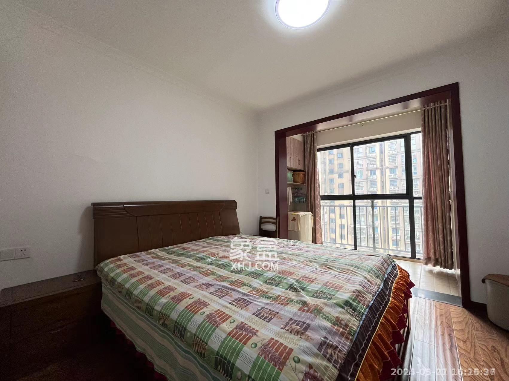 湘桥佳苑  2室2厅1卫    2500.0元/月 湘桥佳苑  2室2厅1卫    2500.0元/月室内图