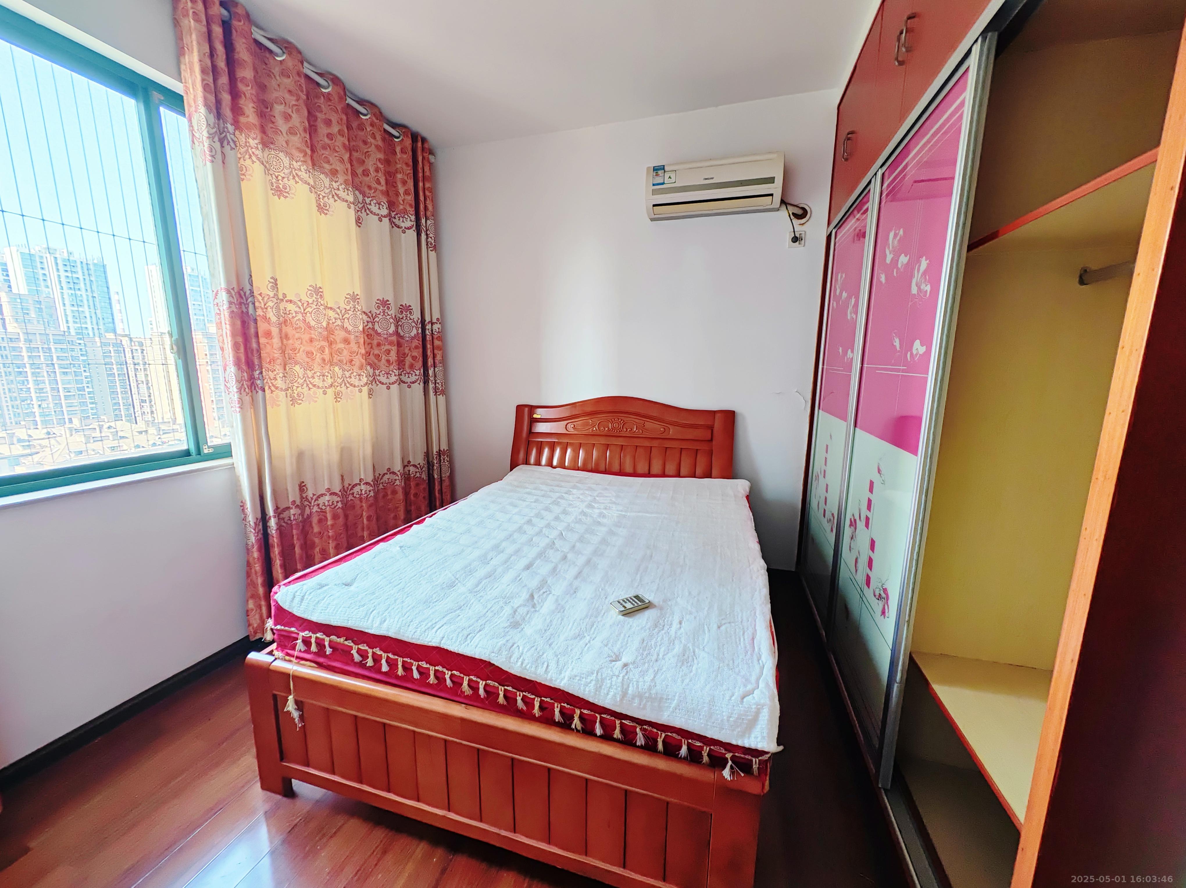 尚格名城花好悦园4期 3室2厅1卫 1800.0元/月 尚格名城花好悦园4期 3室2厅1卫 1800.0元/月室内图