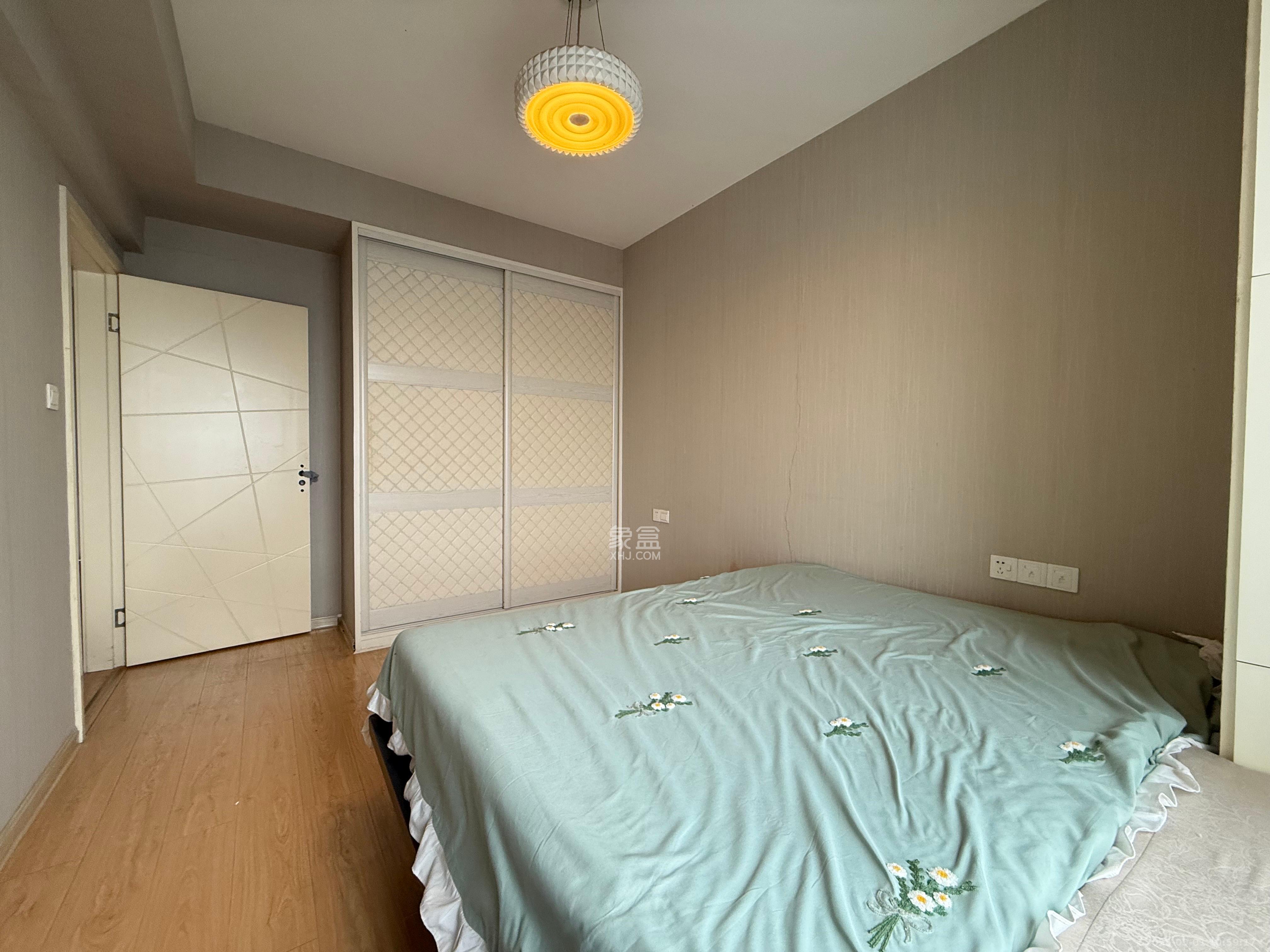 兰亭优壳（隽峰苑）  2室1厅1卫   2200.00元/月室内图