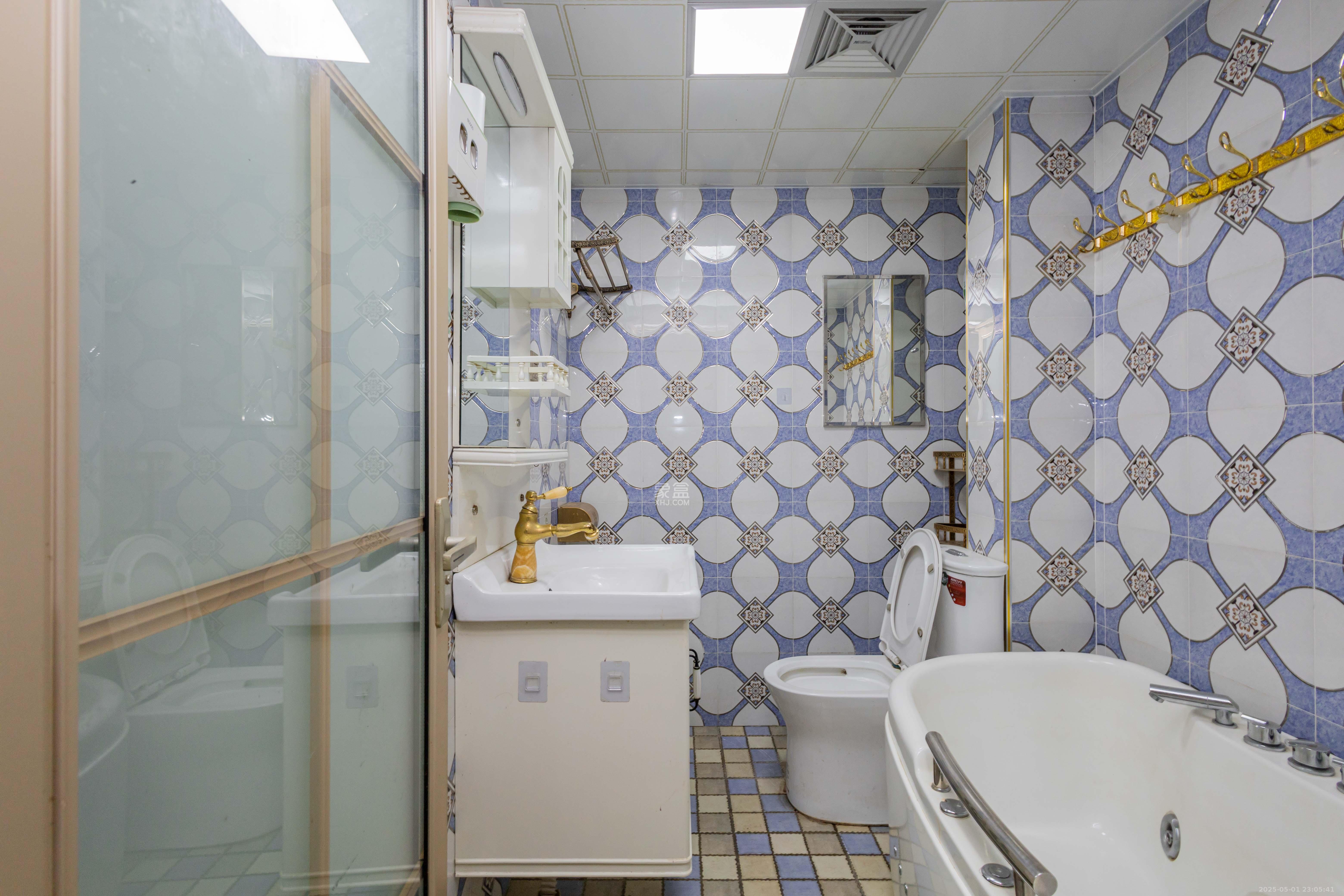 东方美地 3室2厅2卫 86.8万 东方美地 3室2厅2卫 86.8万卫生间