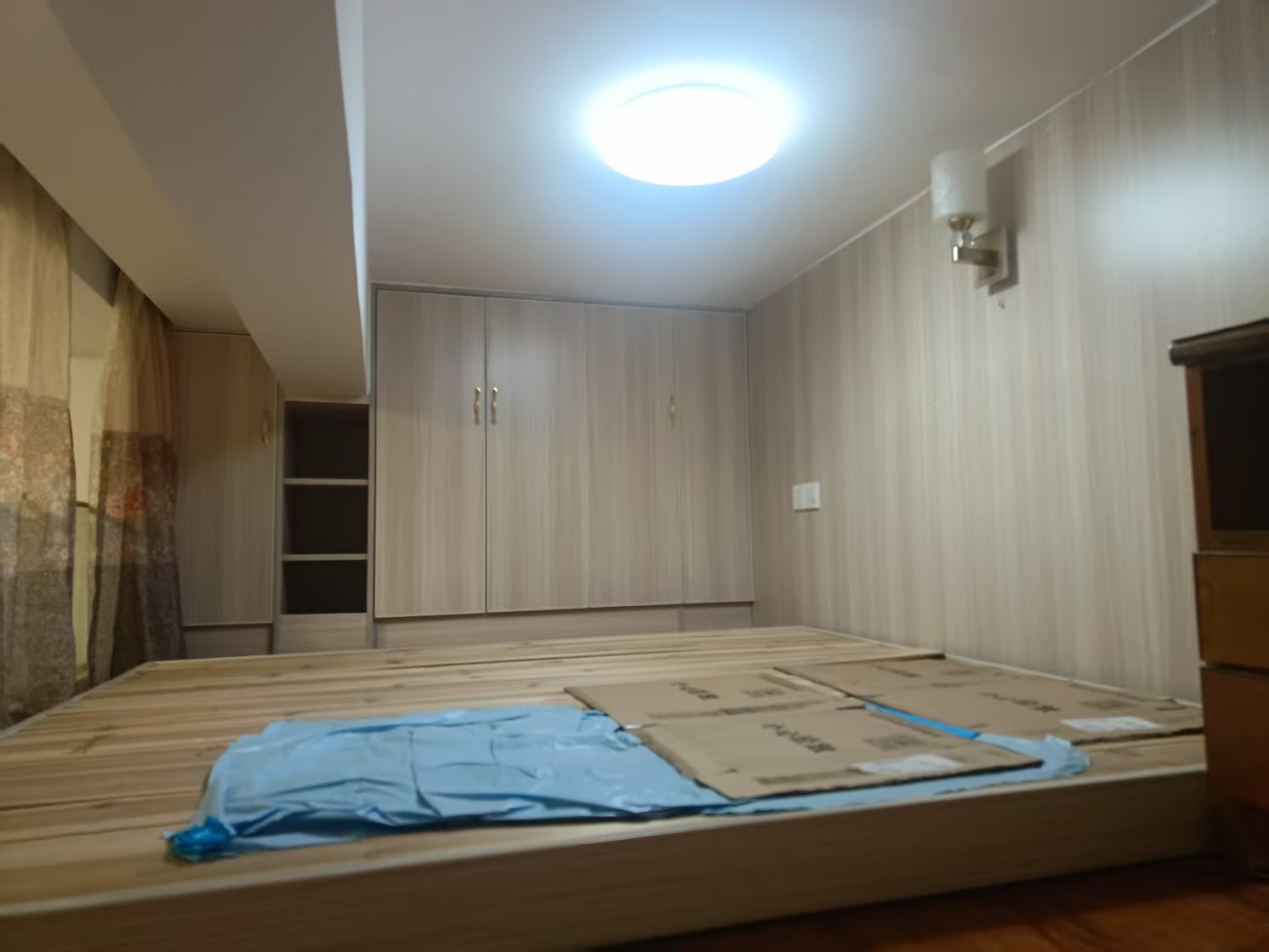 欣天蓝郡  1室1厅1卫   900.00元/月室内图