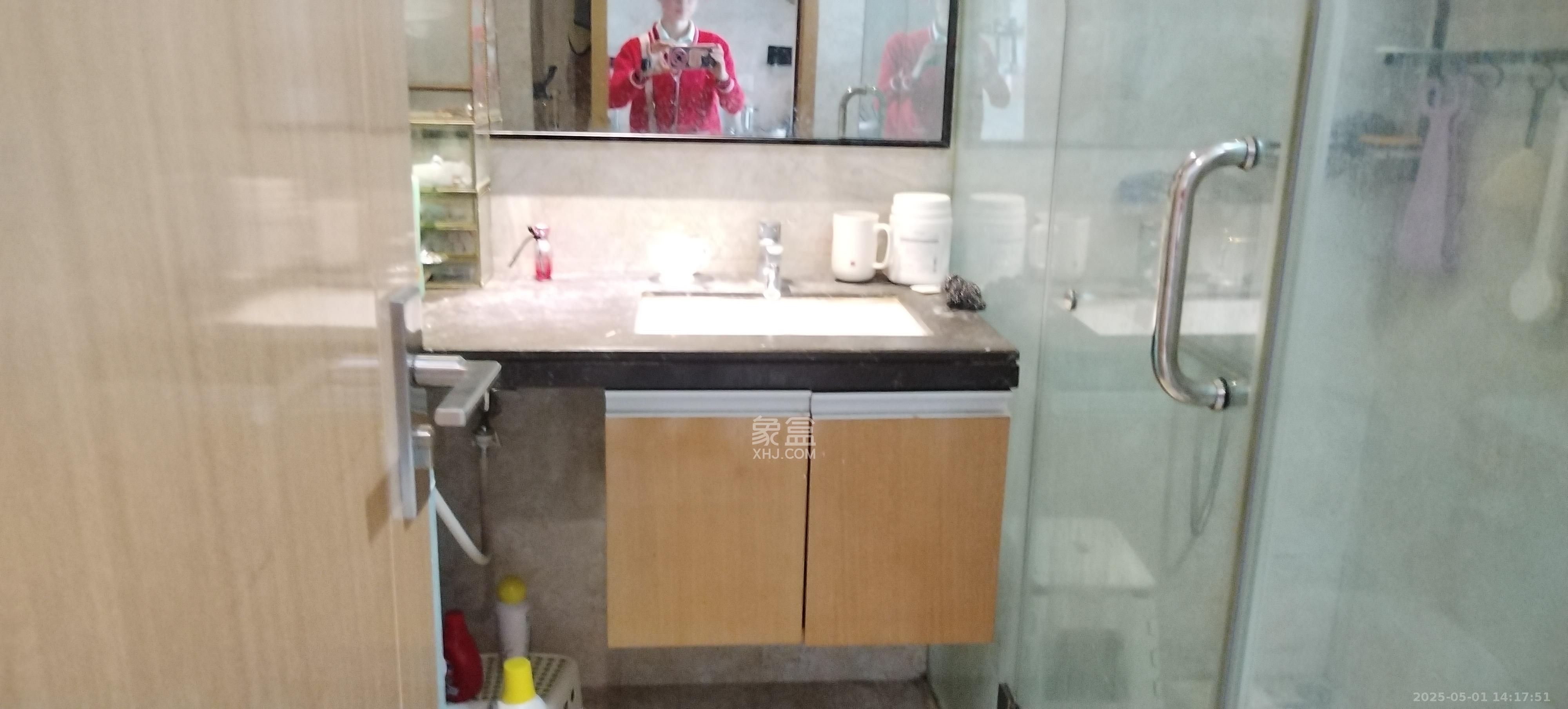 德思勤城市广场（宝格丽公寓）  1室1厅1卫   2300.00元/月室内图