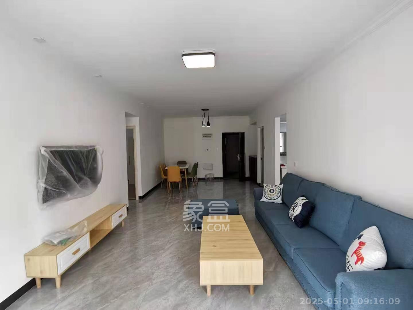 中建悦和城  3室2厅2卫    2600.0元/月