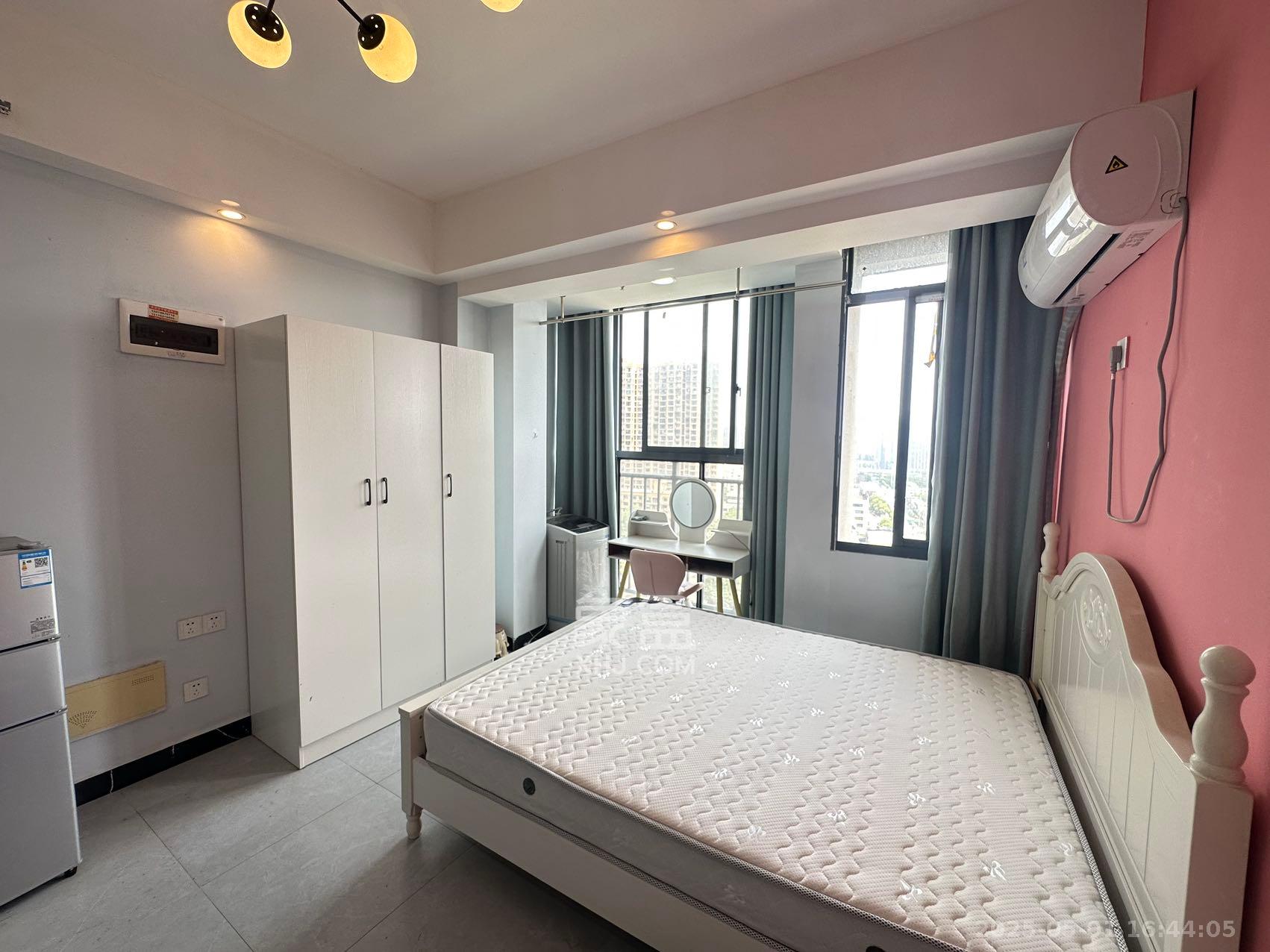 裕天国际商汇中心 1室1厅1卫 1250.0元/月 裕天国际商汇中心 1室1厅1卫 1250.0元/月室内图