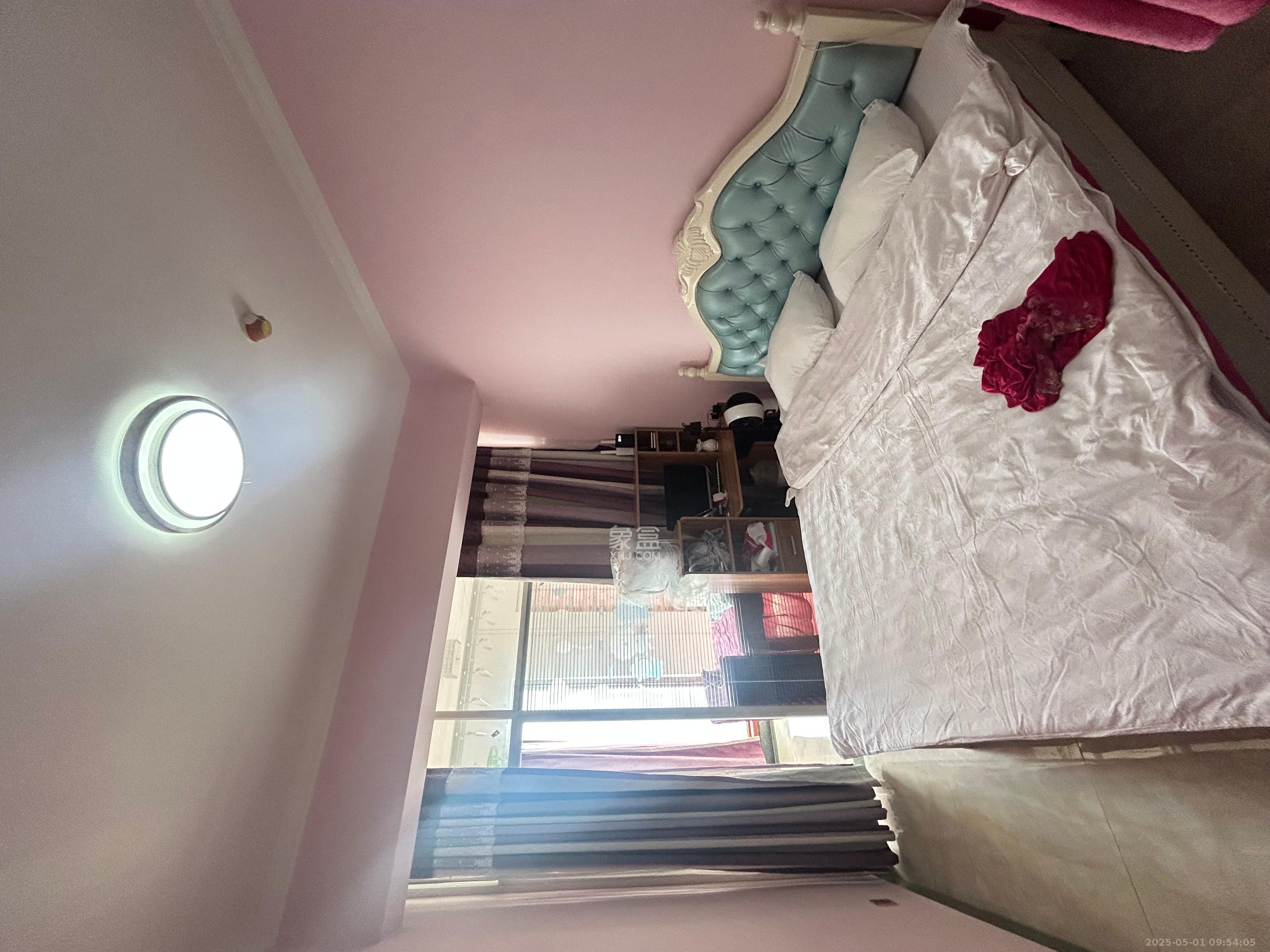 南山雍江汇(滨江国际新城) 3室2厅2卫 4200.0元/月 南山雍江汇(滨江国际新城) 3室2厅2卫 4200.0元/月室内图