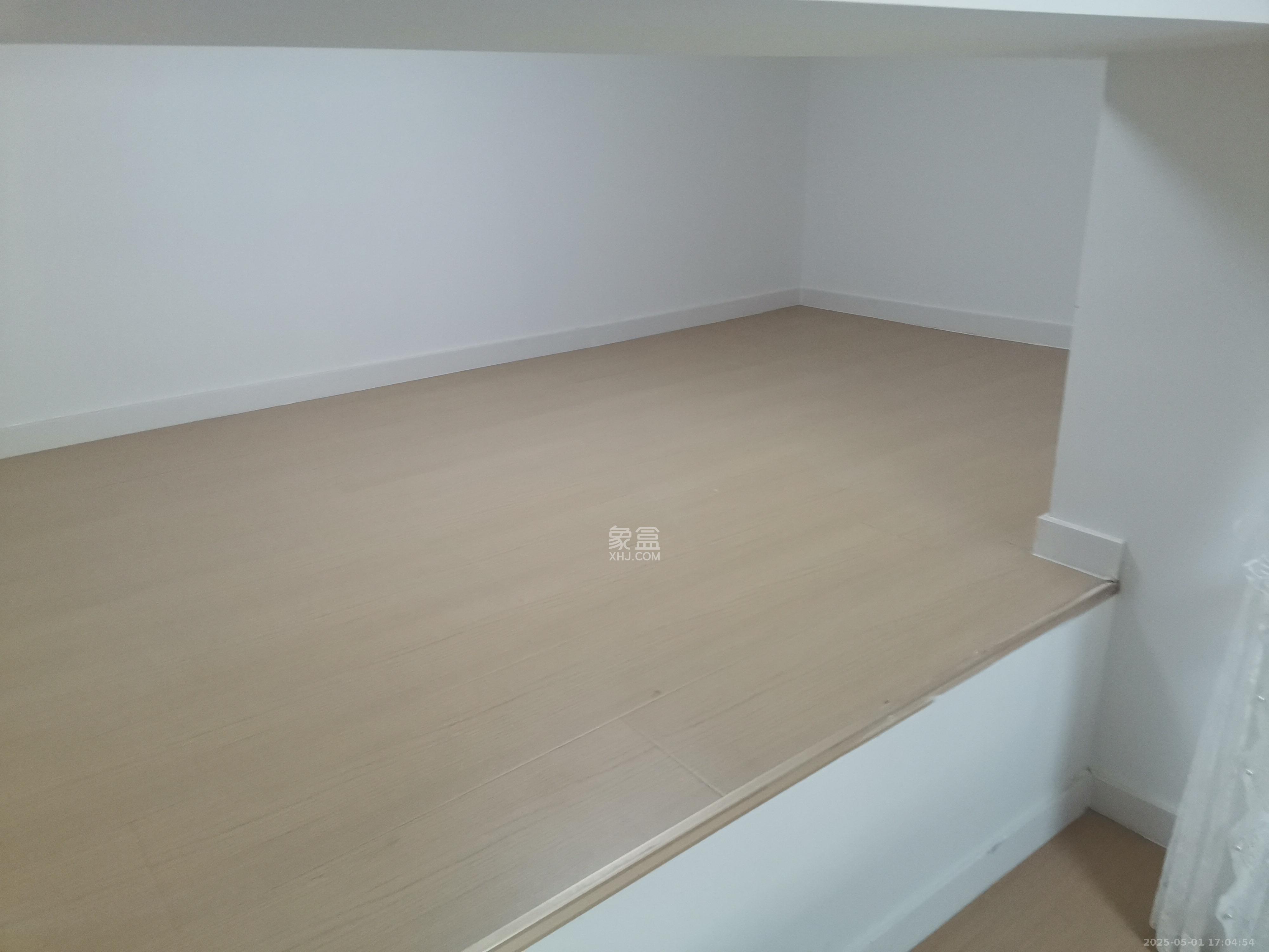 力高凤凰新天 2室2厅1卫 2500.0元/月 力高凤凰新天 2室2厅1卫 2500.0元/月室内图