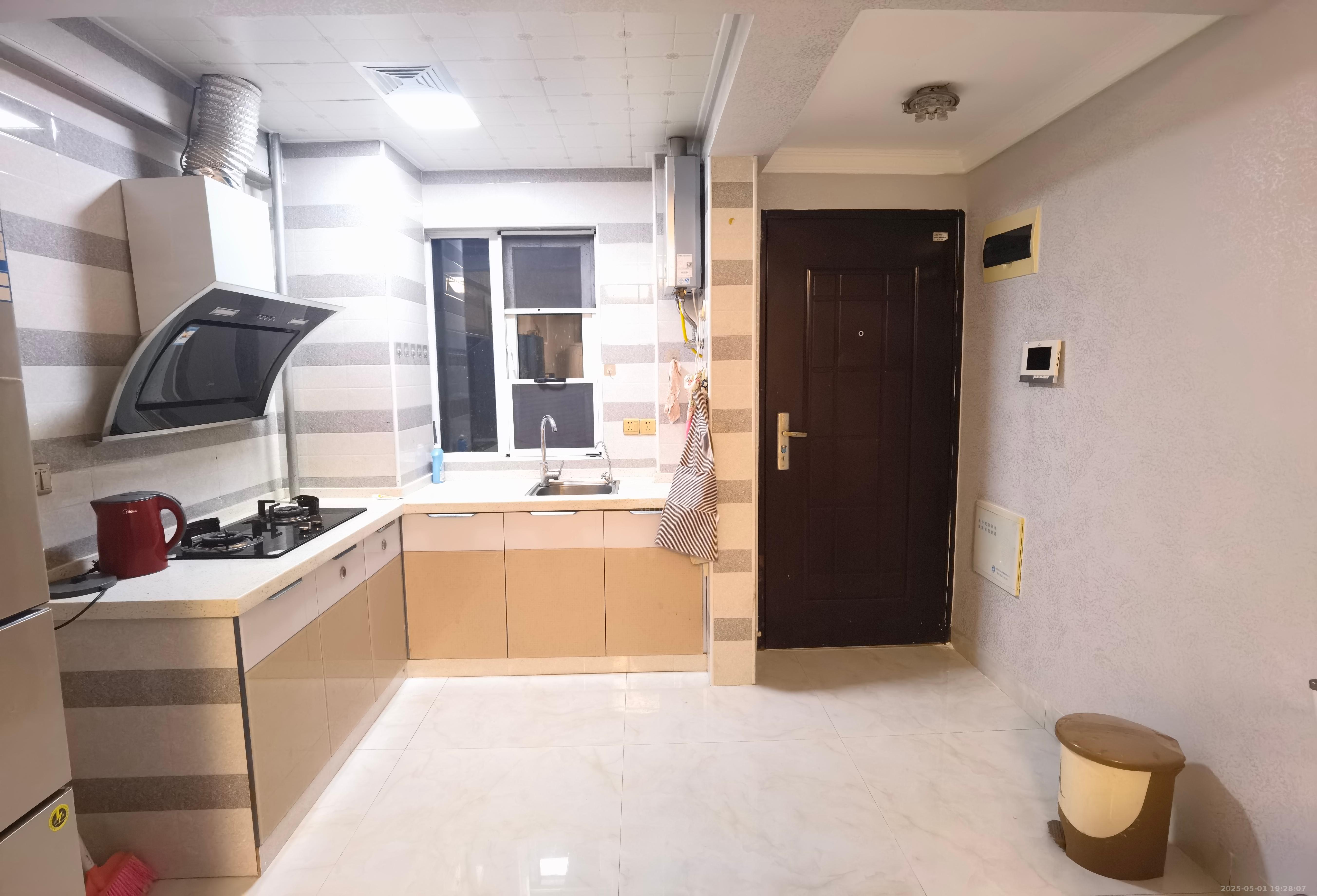 美的城三期 2室2厅1卫 1900.0元/月 美的城三期 2室2厅1卫 1900.0元/月室内图