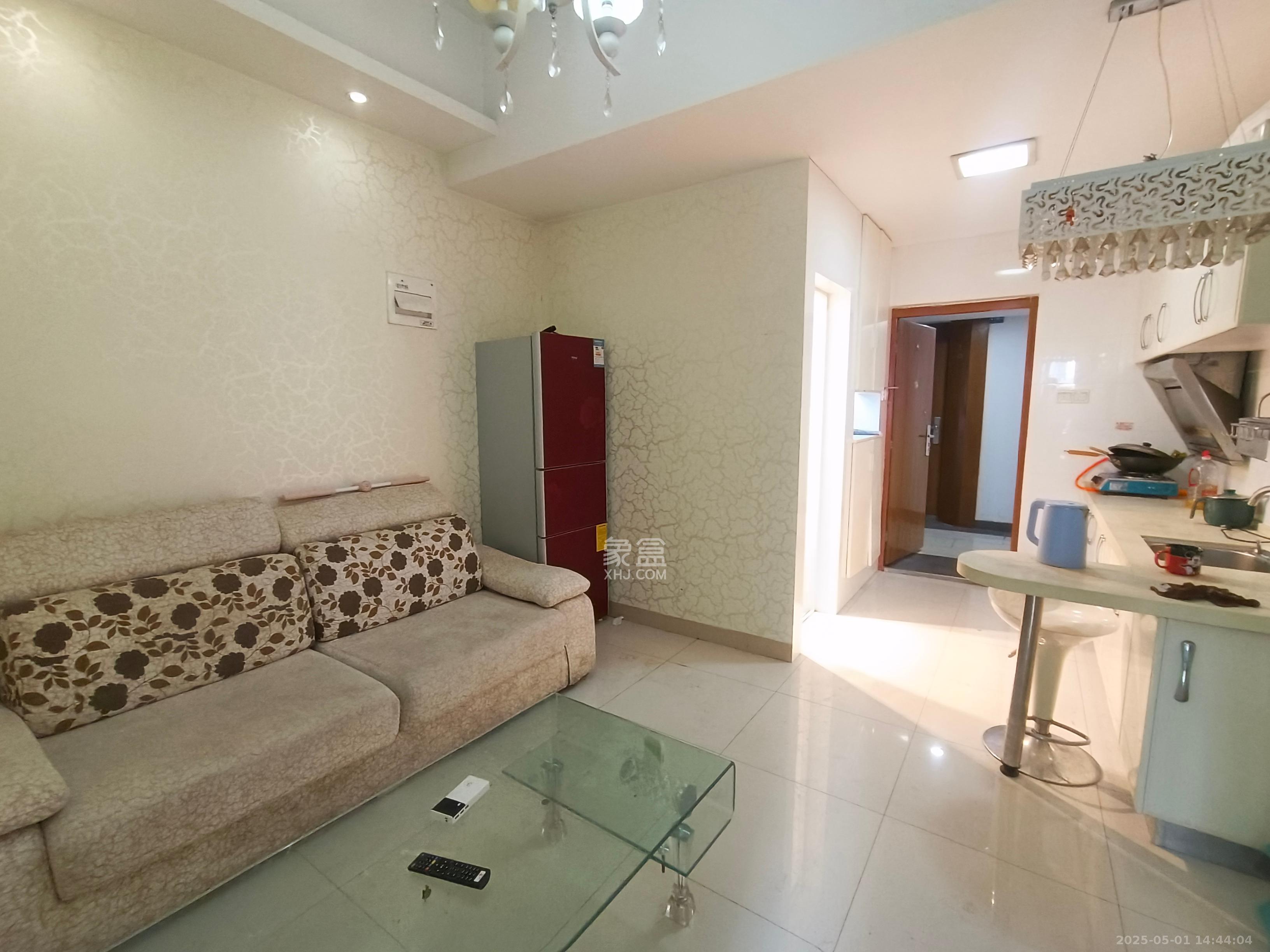 长房时代城 1室1厅1卫 1500.0元/月 长房时代城 1室1厅1卫 1500.0元/月室内图