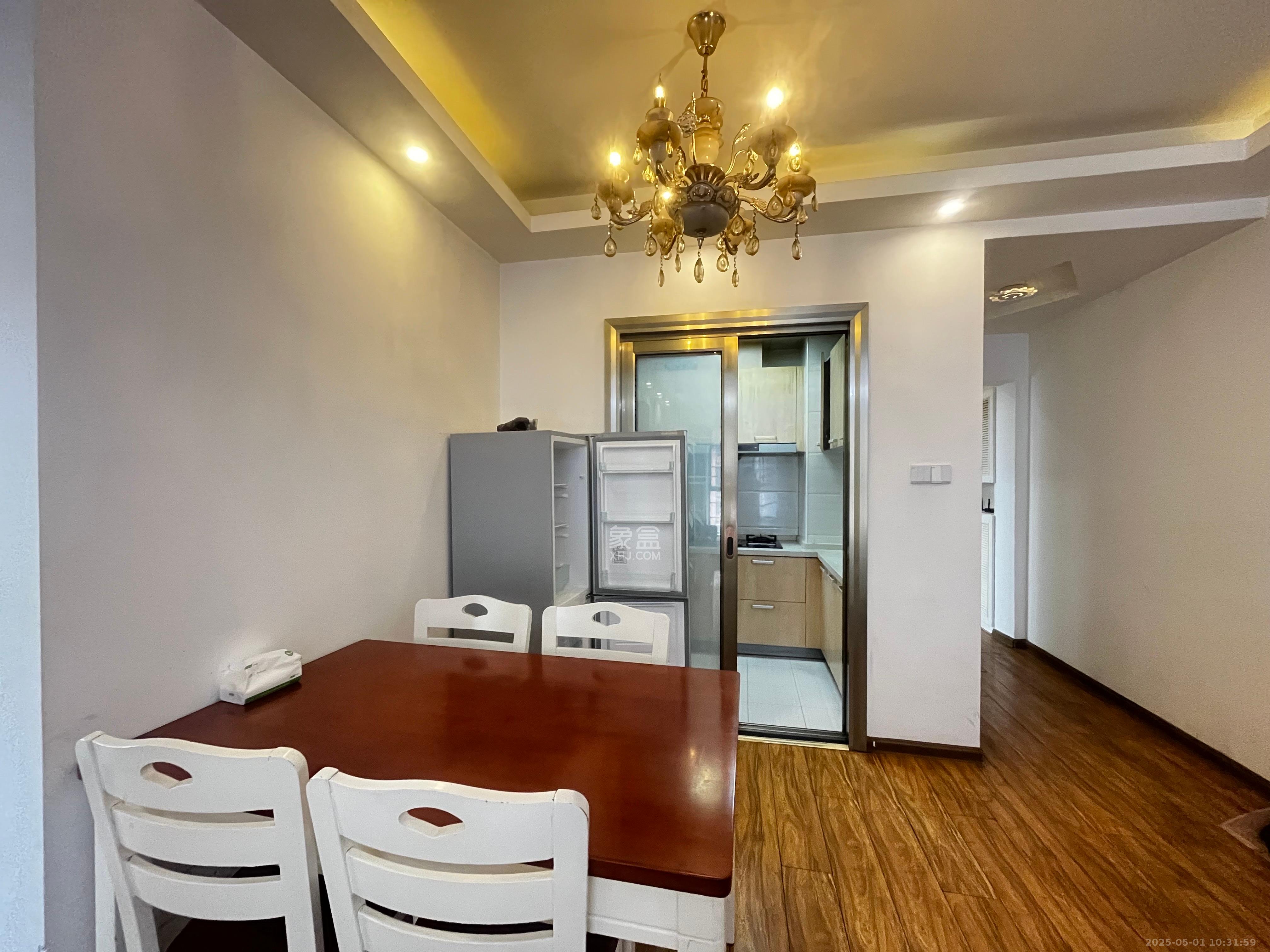 海德公园  3室2厅1卫    1700.0元/月室内图