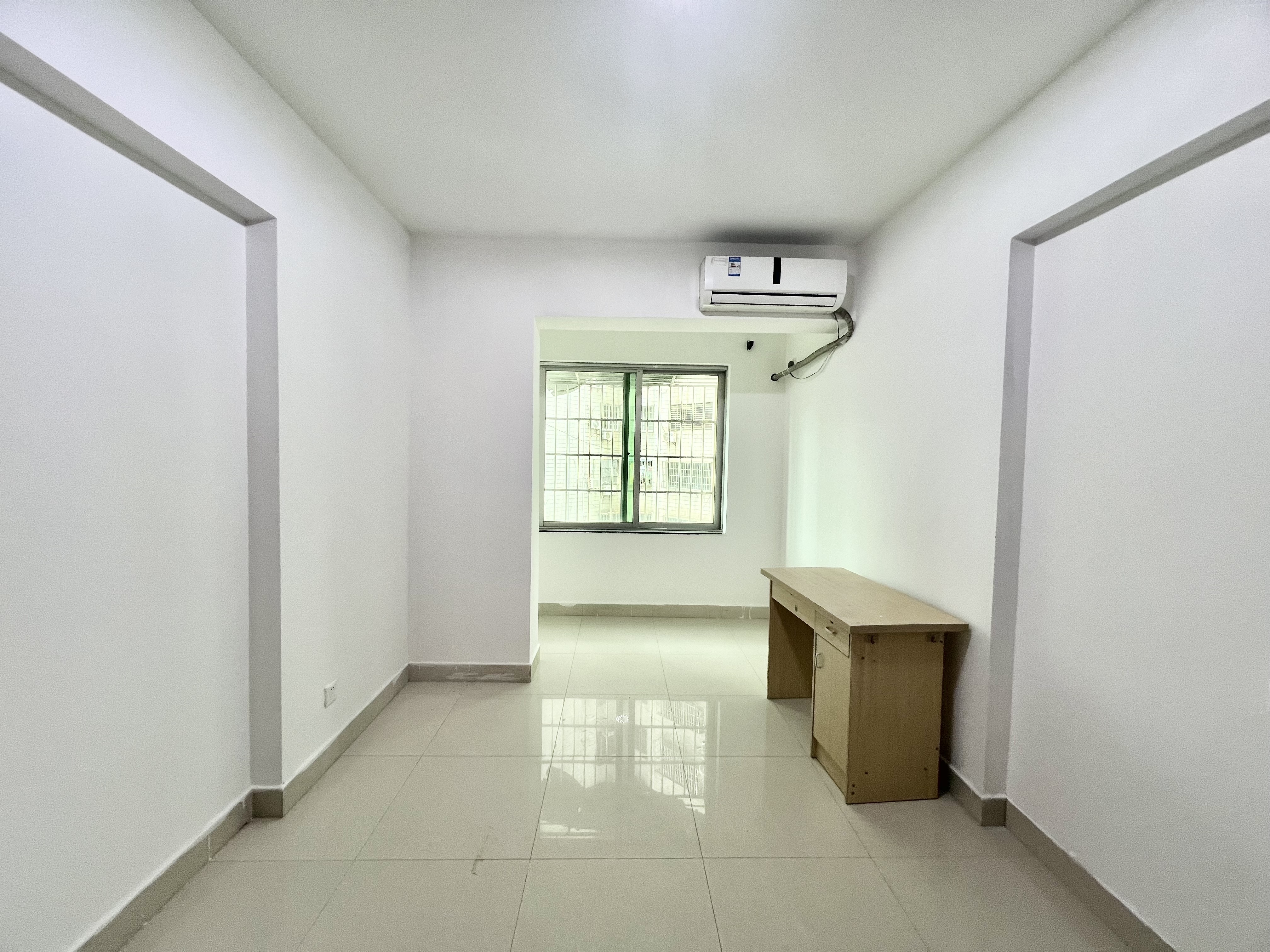 富豪大厦(富豪花园) 3室2厅2卫 2500.0元/月 富豪大厦(富豪花园) 3室2厅2卫 2500.0元/月室内图