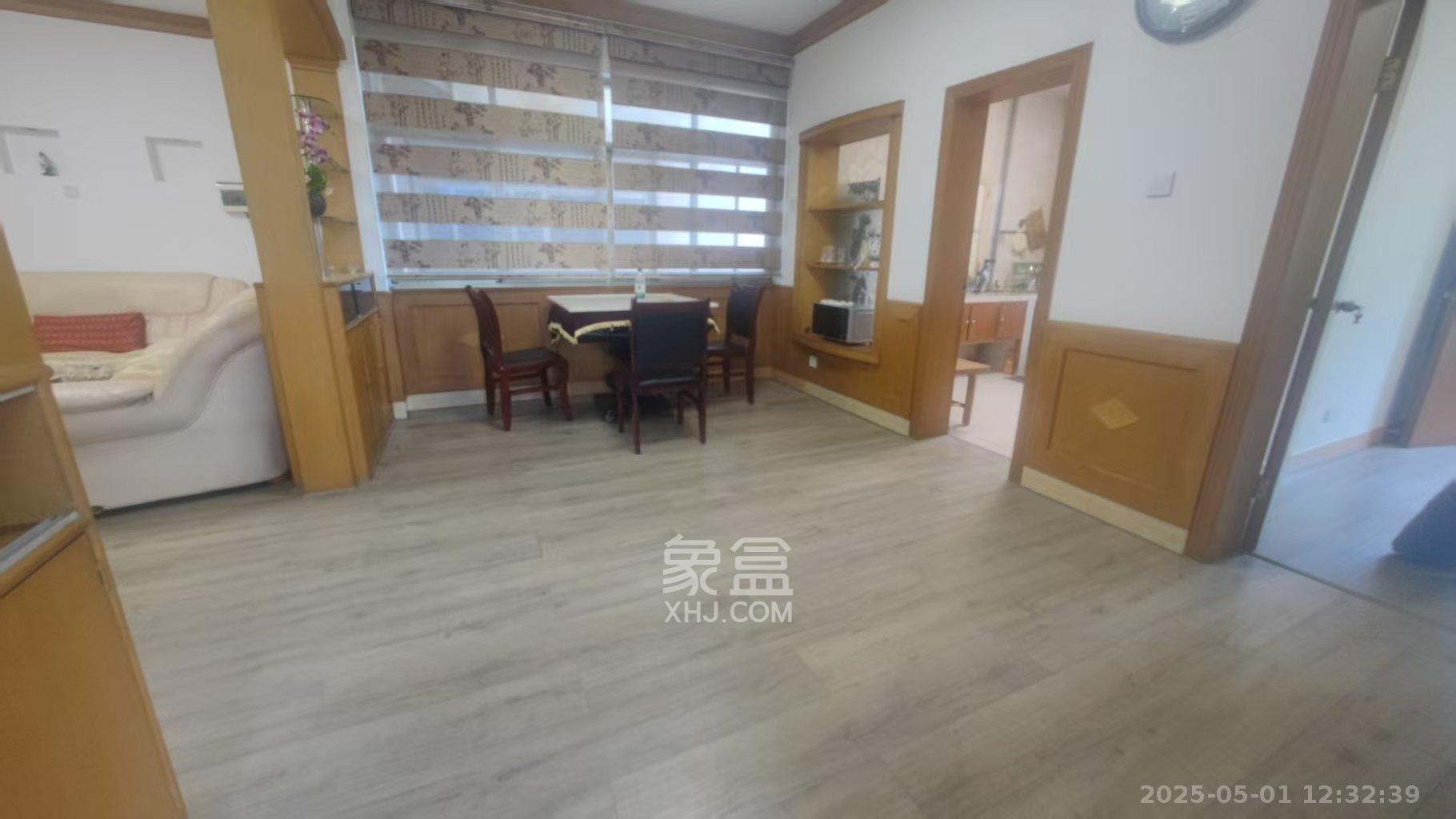 航天大院 3室2厅1卫 2600.0元/月 航天大院 3室2厅1卫 2600.0元/月室内图