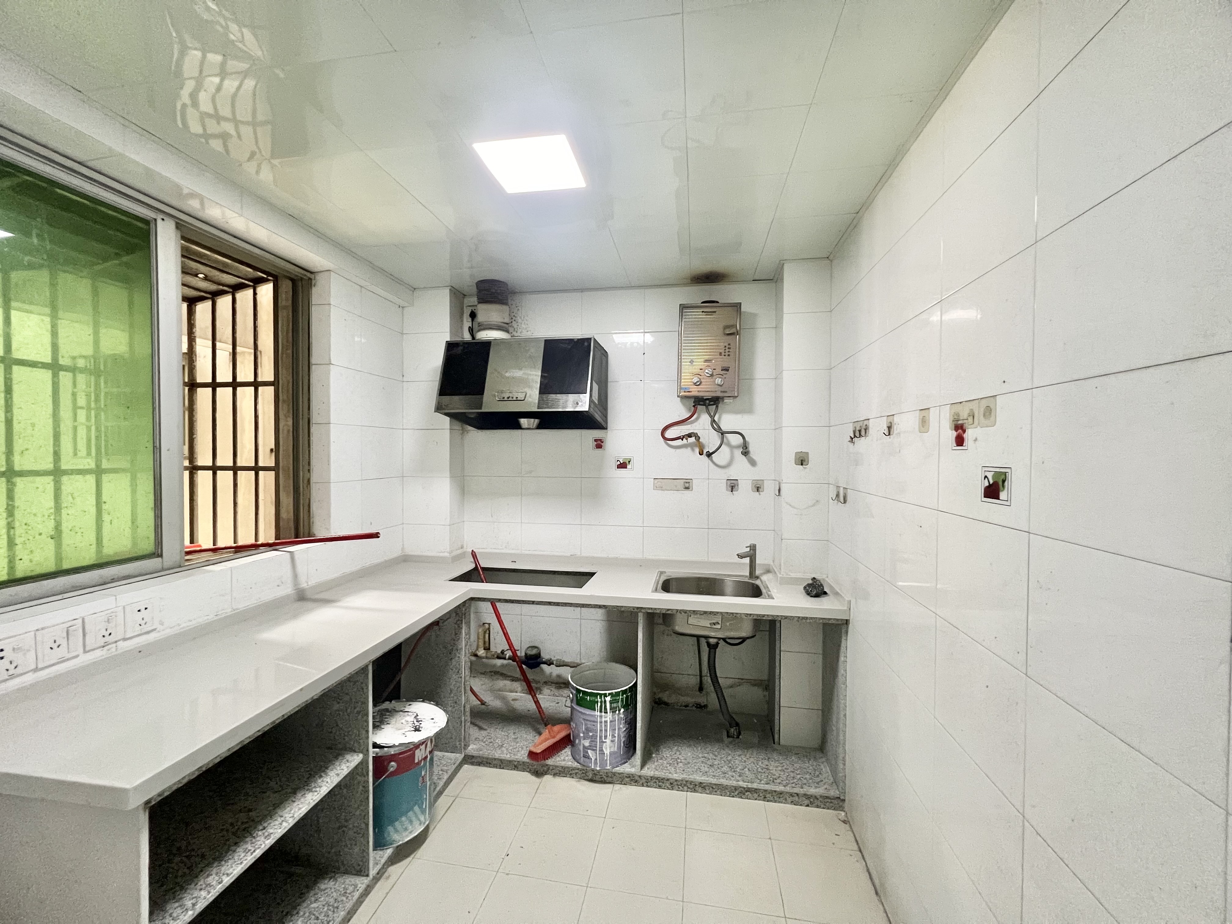 富豪大厦(富豪花园) 3室2厅2卫 2500.0元/月 富豪大厦(富豪花园) 3室2厅2卫 2500.0元/月室内图