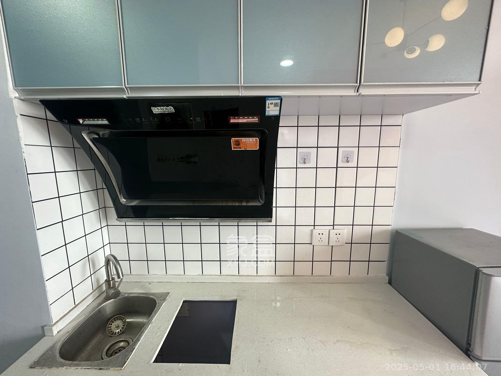 裕天国际商汇中心 1室1厅1卫 1250.0元/月 裕天国际商汇中心 1室1厅1卫 1250.0元/月室内图