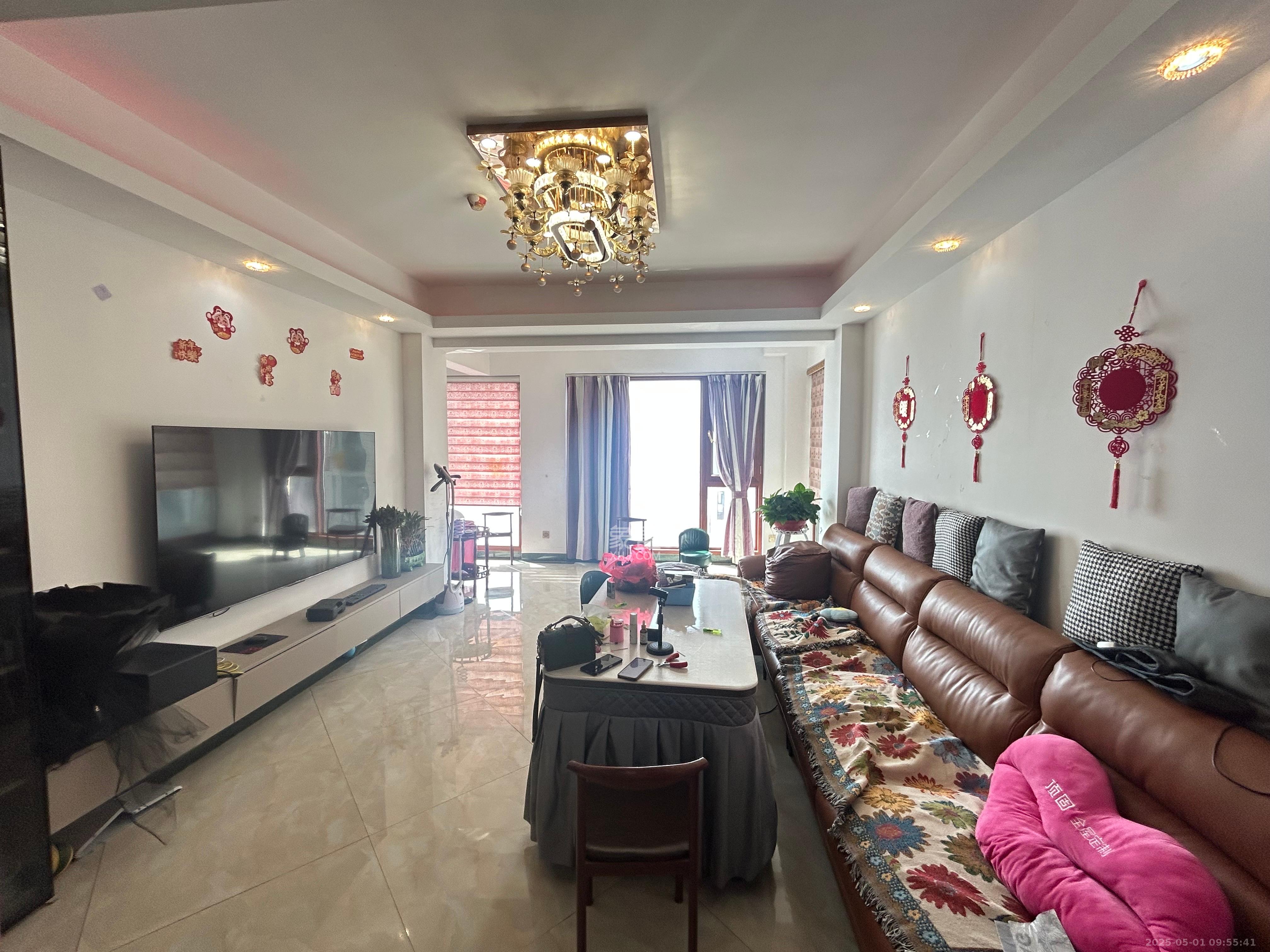 南山雍江汇(滨江国际新城) 3室2厅2卫 4200.0元/月 南山雍江汇(滨江国际新城) 3室2厅2卫 4200.0元/月室内图