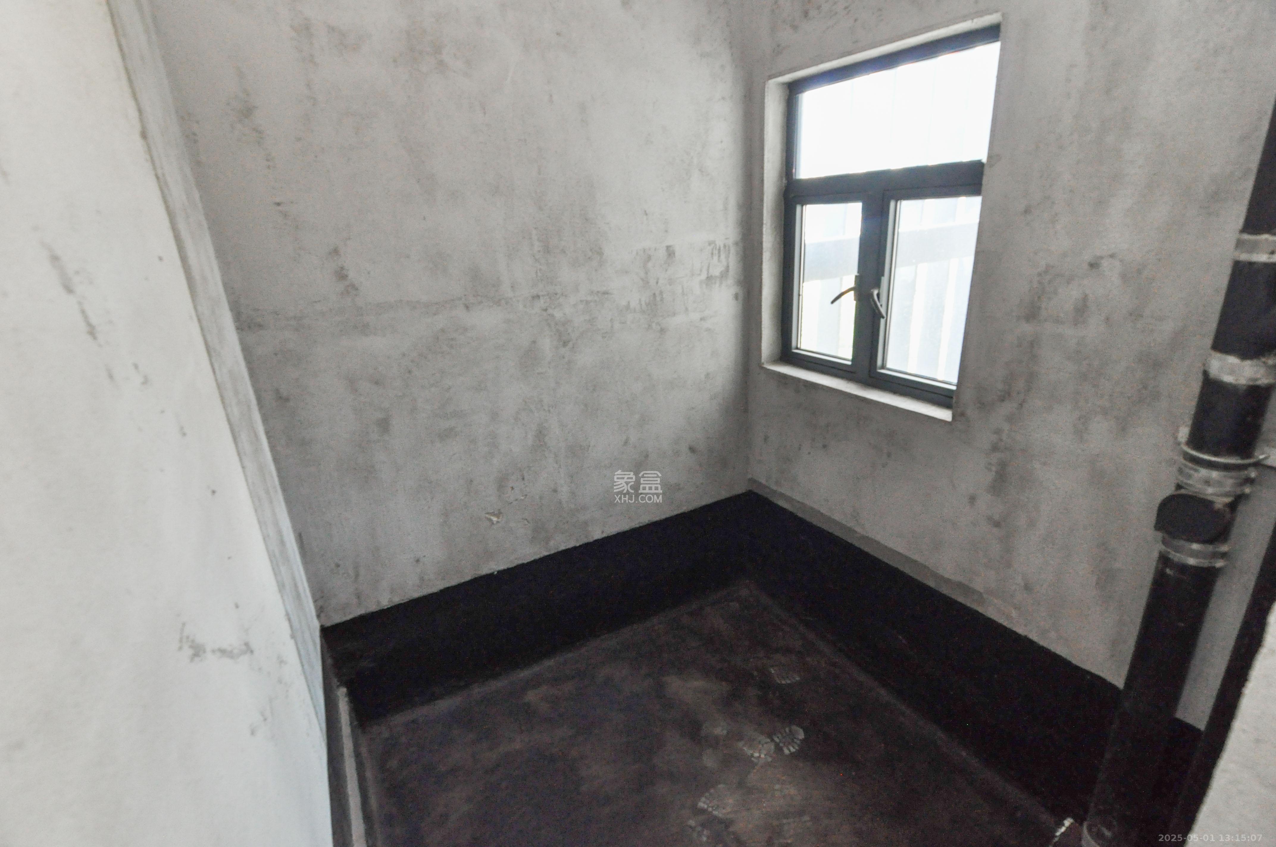 中建梅溪湖中心  4室2厅2卫   298.00万其他